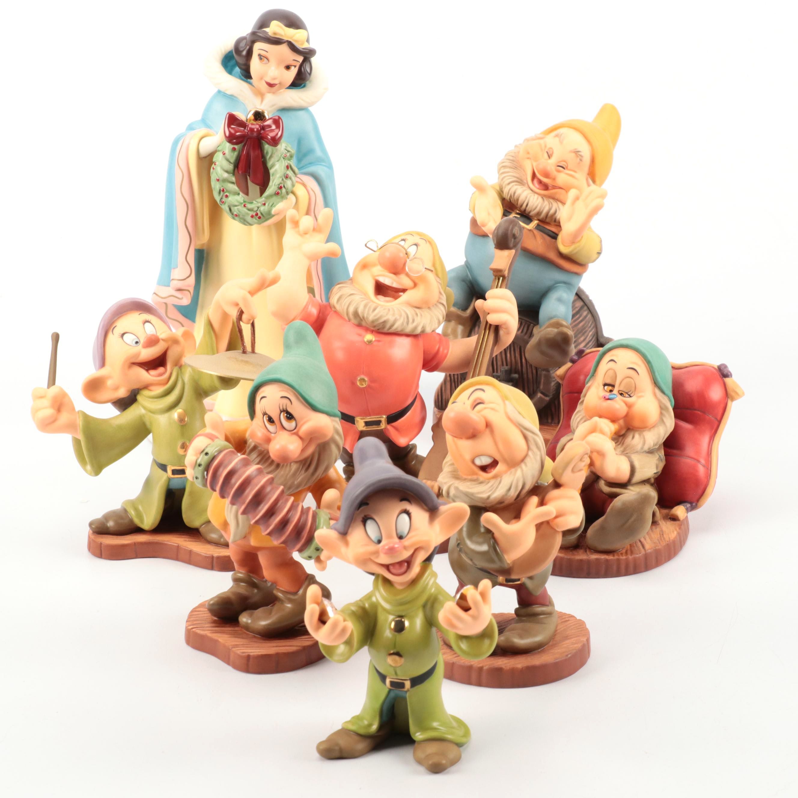 Walt Disney Classics Collection "Snow White and the Seven Dwarfs" Figurines