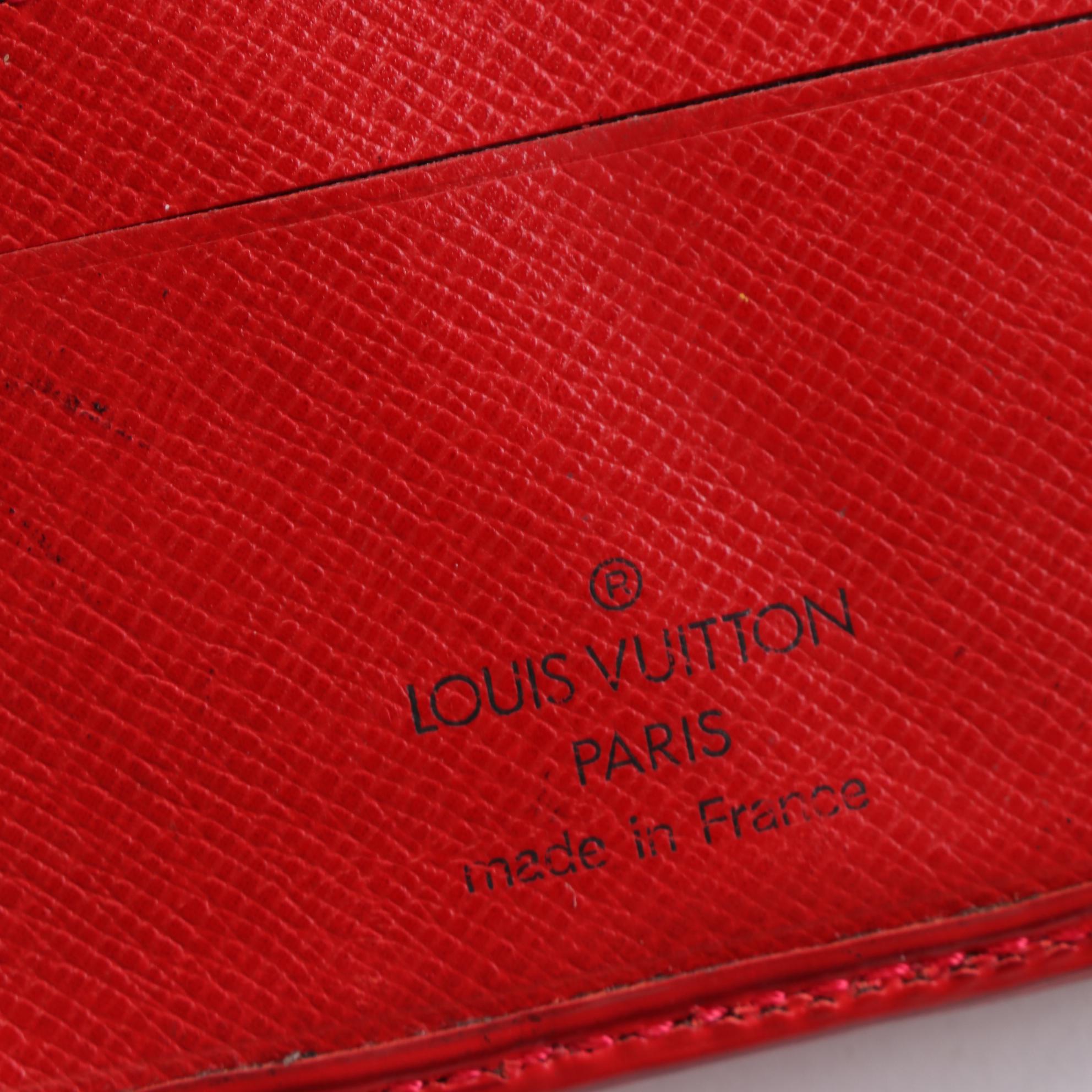 Louis Vuitton Porte-Billets Compact Wallet in Red Epi Leather