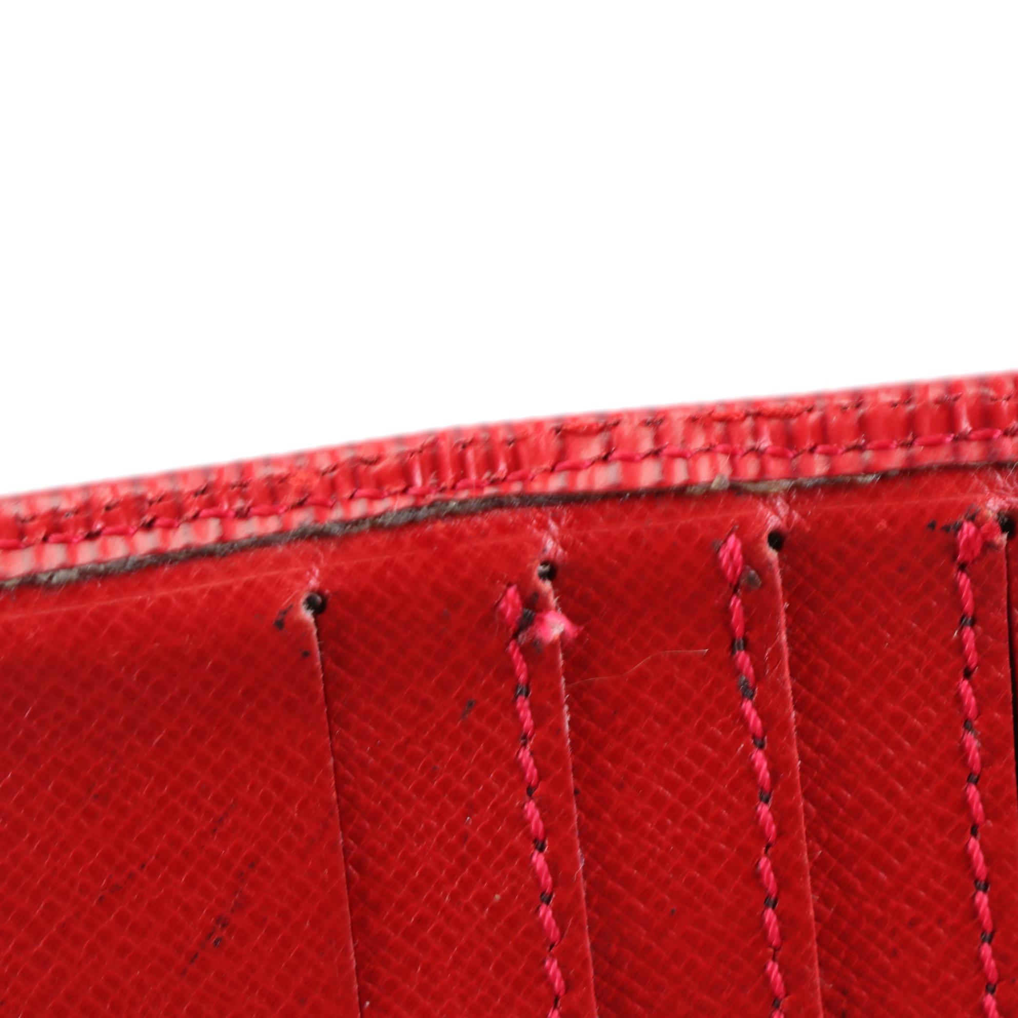 Louis Vuitton Porte-Billets Compact Wallet in Red Epi Leather