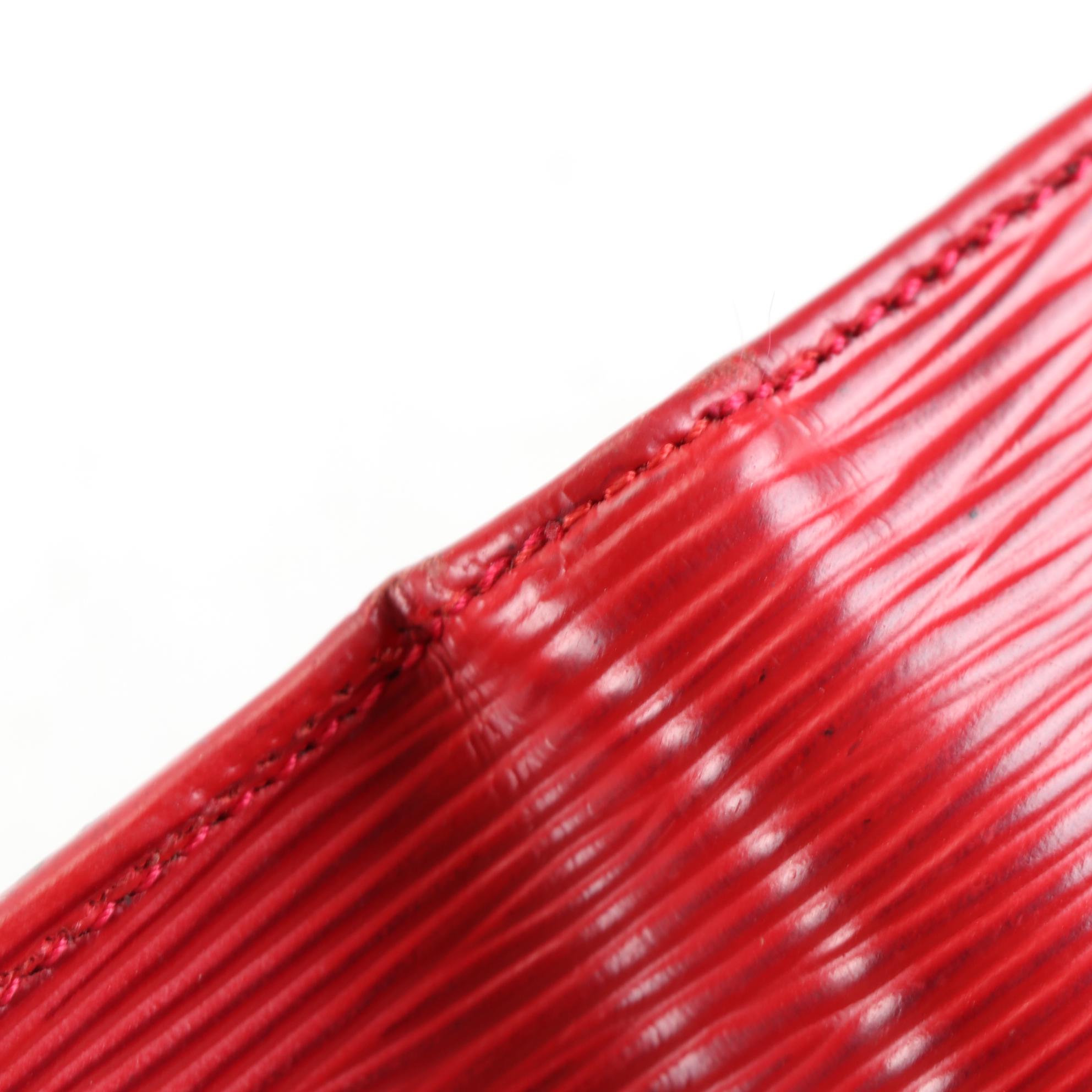 Louis Vuitton Porte-Billets Compact Wallet in Red Epi Leather