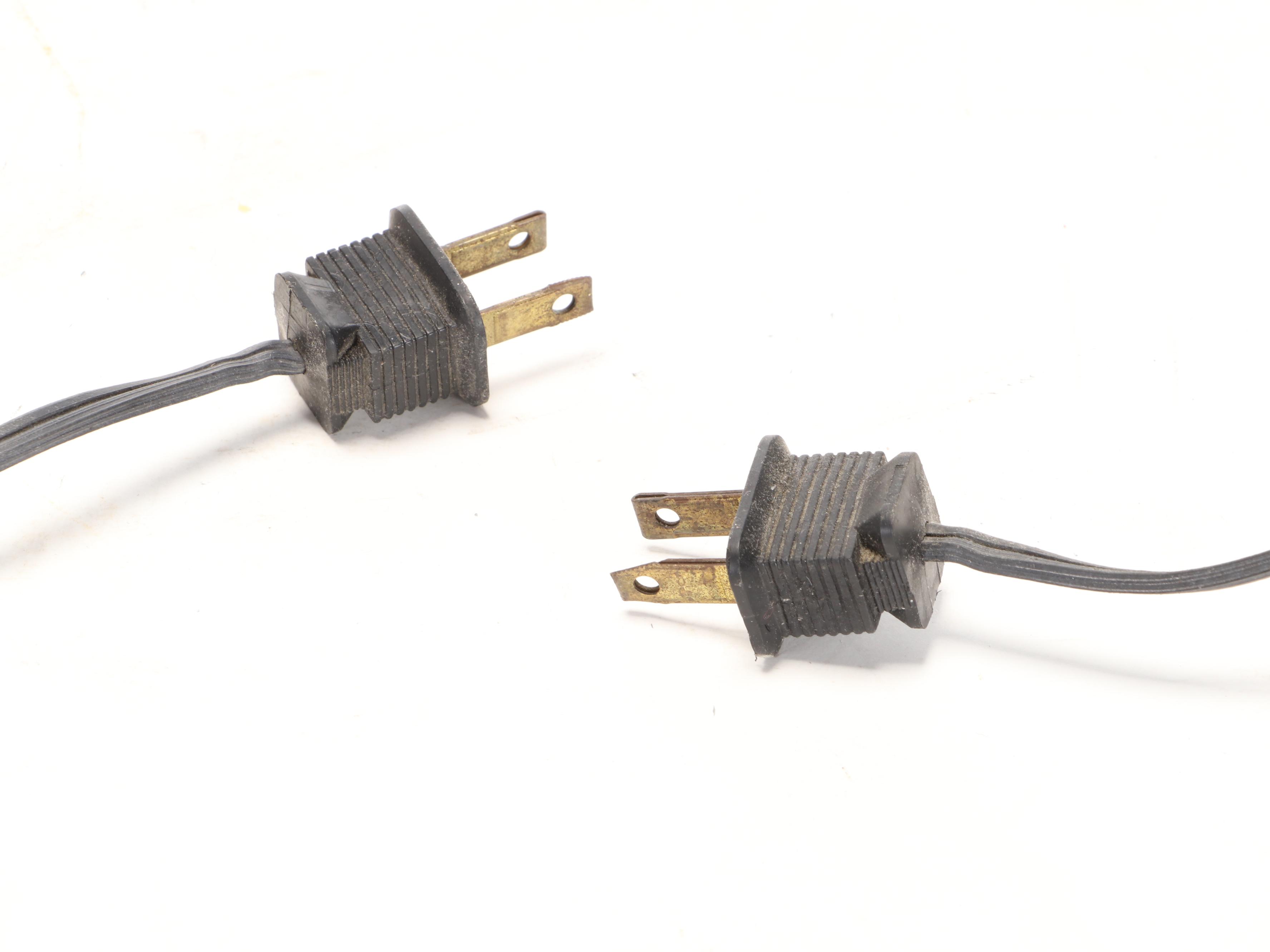 Pair of Japanese Imari Cherry Blossom Ribbed Porcelain Vase Table Lamps