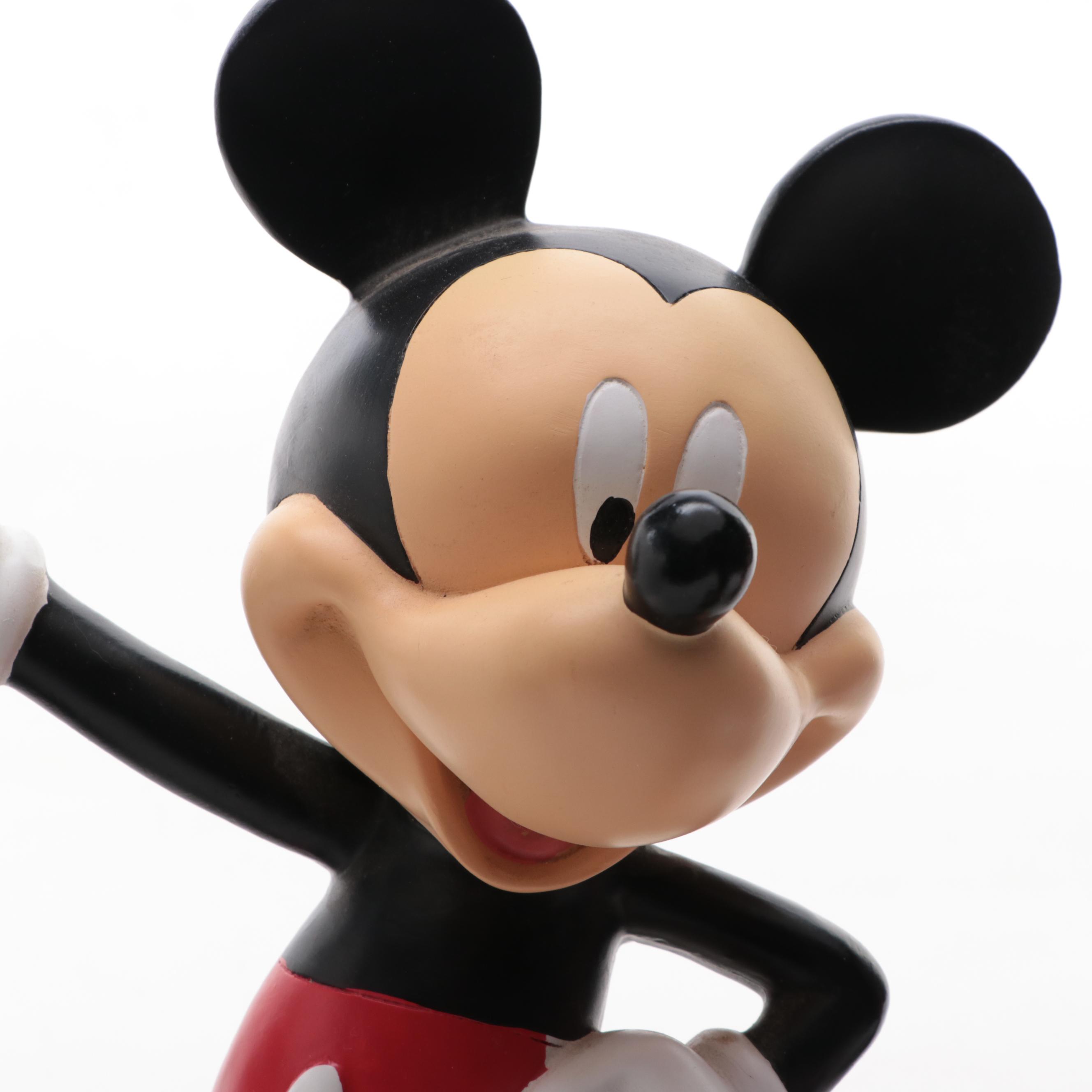 Disney Mickey Mouse and Minnie Mouse Outdoor Resin Statues and Light