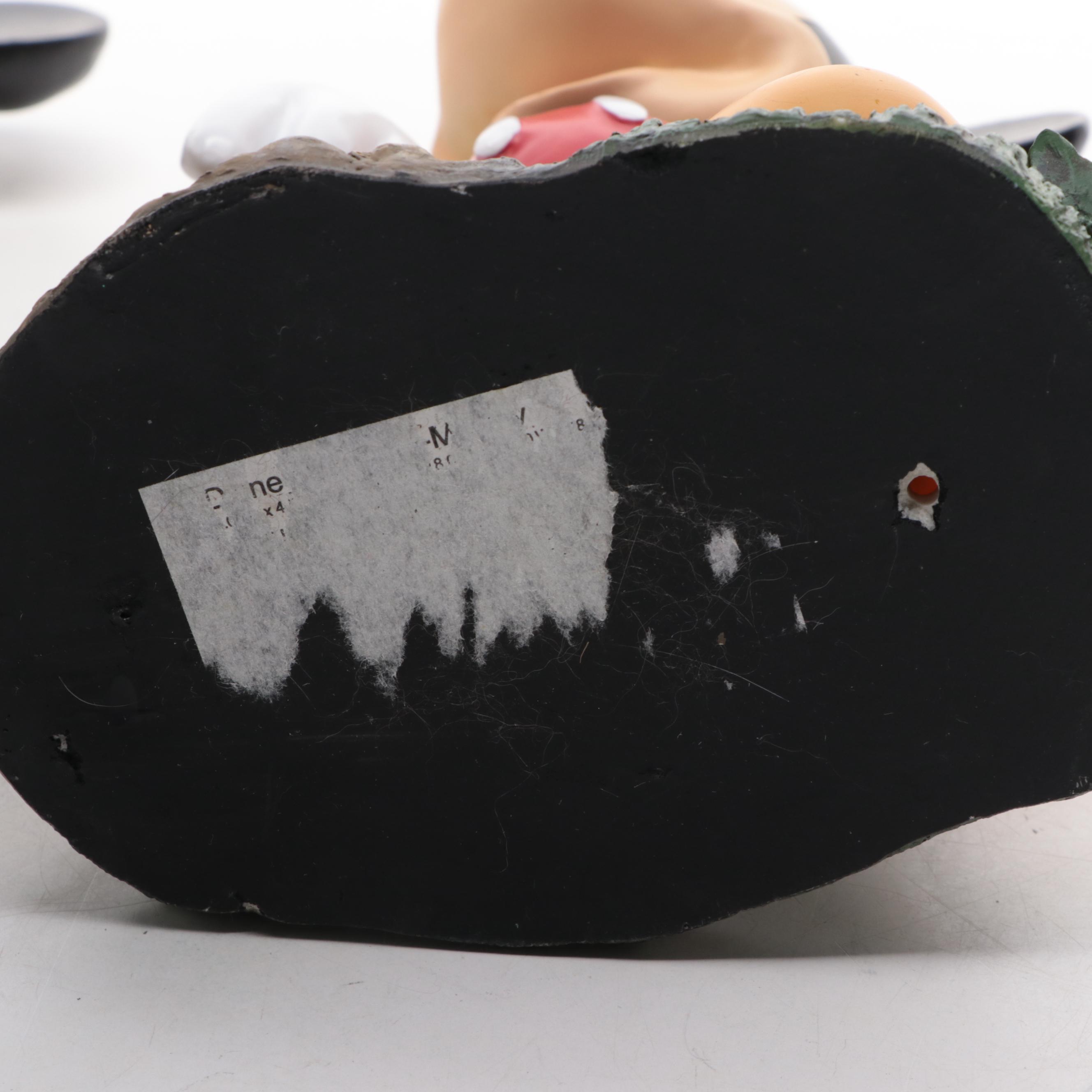 Disney Mickey Mouse and Minnie Mouse Outdoor Resin Statues and Light