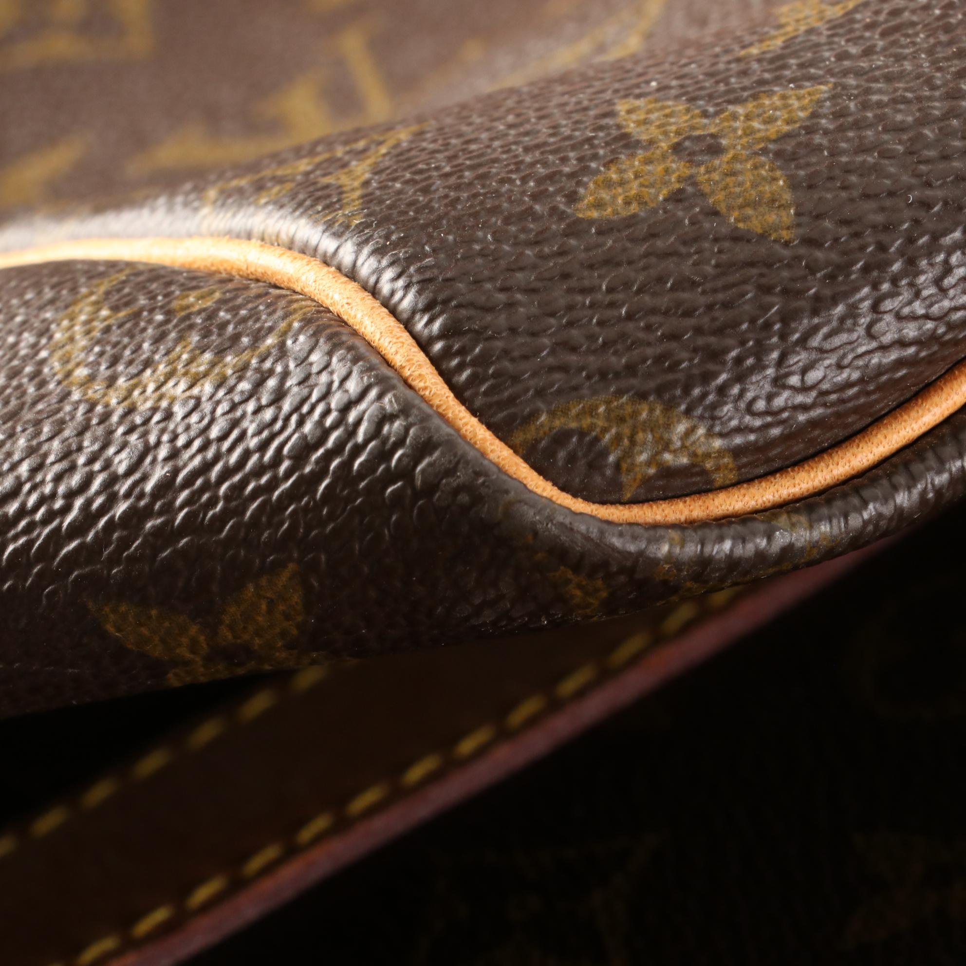 Louis Vuitton Keepall 55 Bandouliere in Monogram Canvas