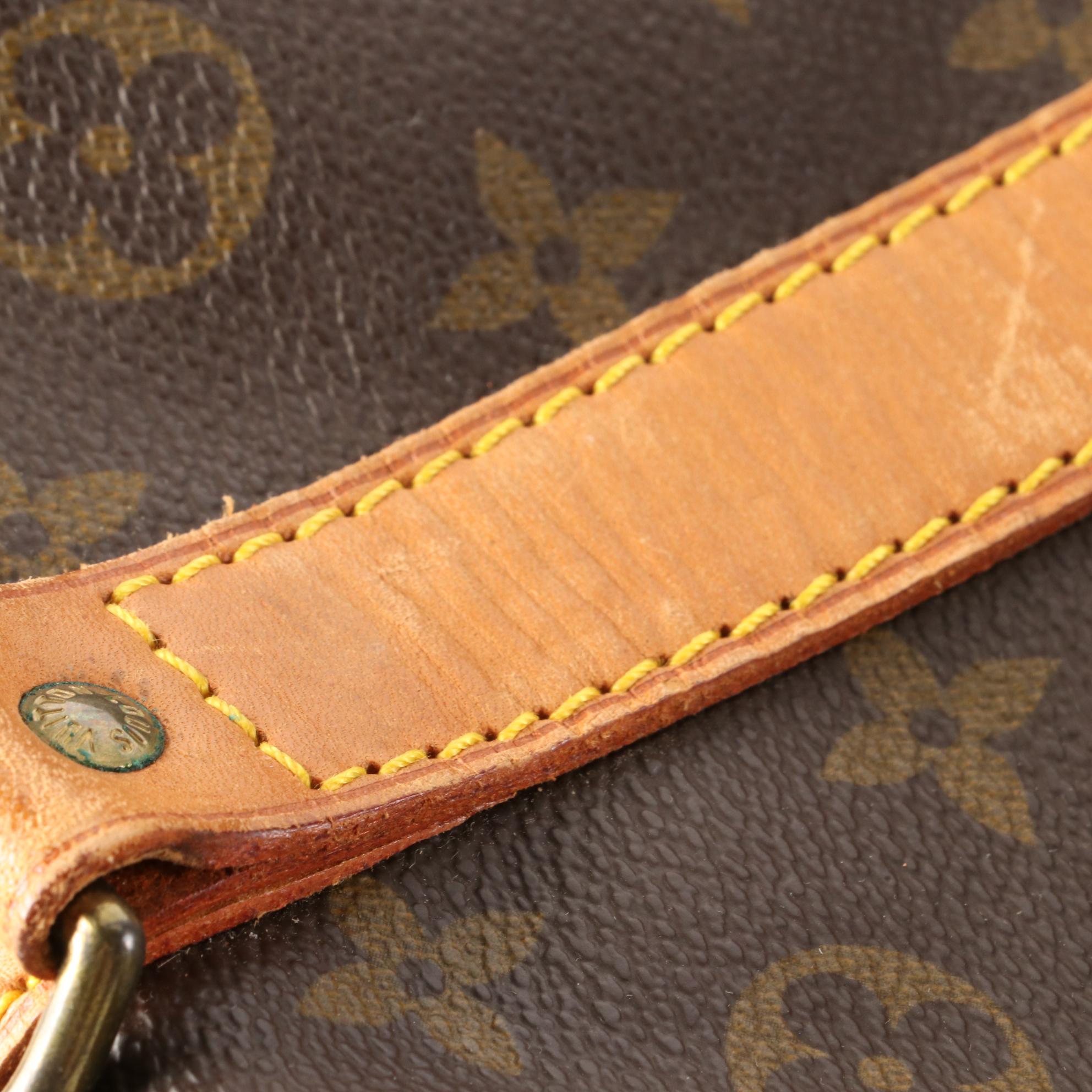 Louis Vuitton Keepall 55 Bandouliere in Monogram Canvas