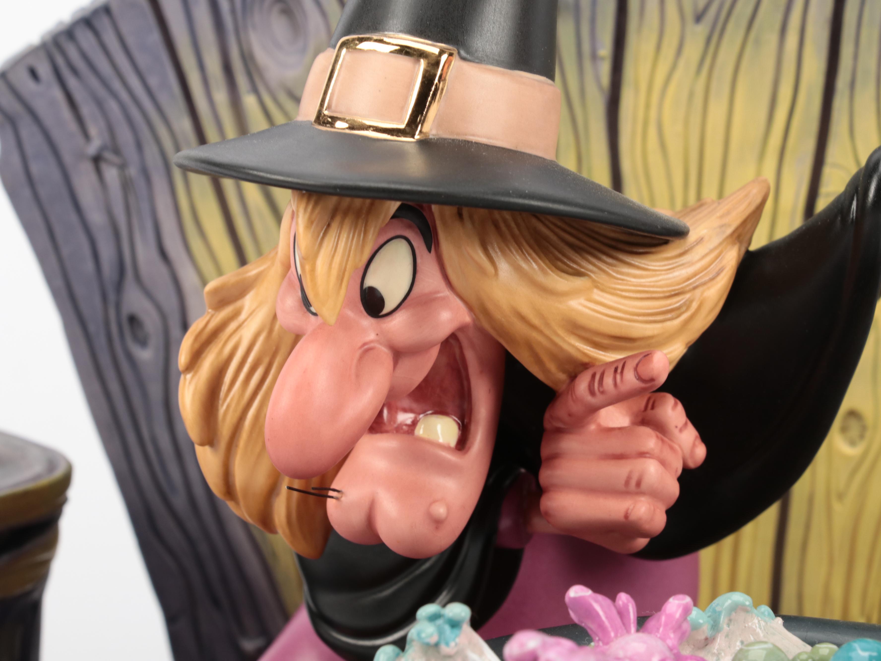 Walt Disney Classics Collection "Trick or Treat" and Other Figurines