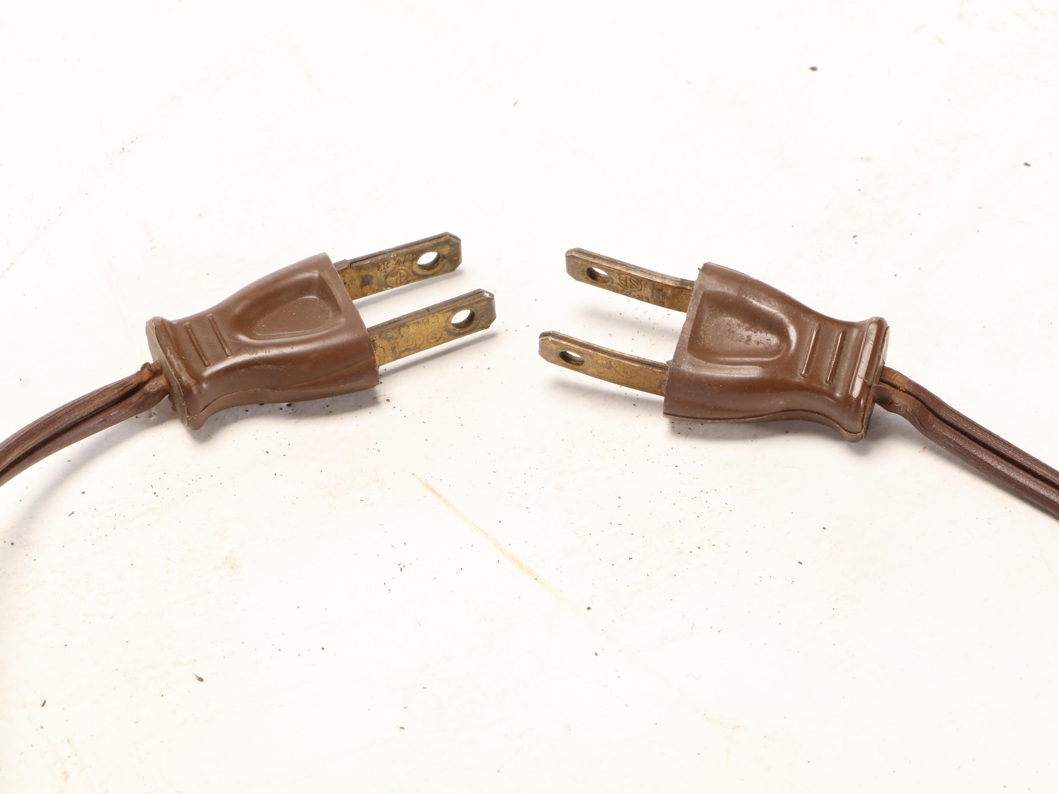 Gilt Finish Federal Eagle Round Mirror With Pair of Federal Eagle Table Lamps