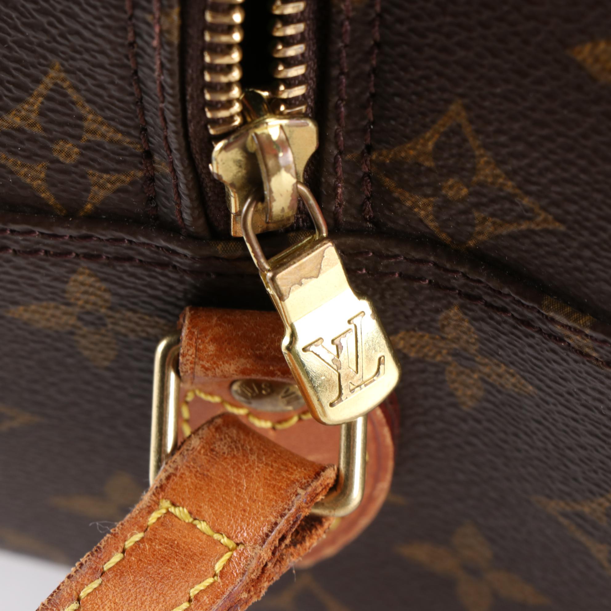 Louis Vuitton Blois Bag in Monogram Canvas and Vachetta Leather