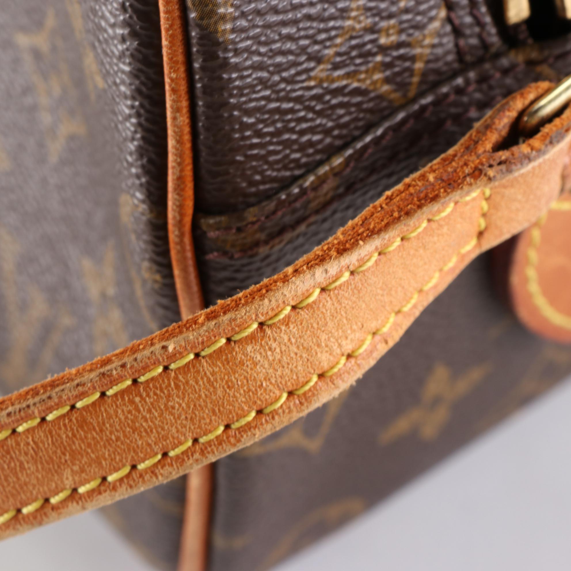 Louis Vuitton Blois Bag in Monogram Canvas and Vachetta Leather