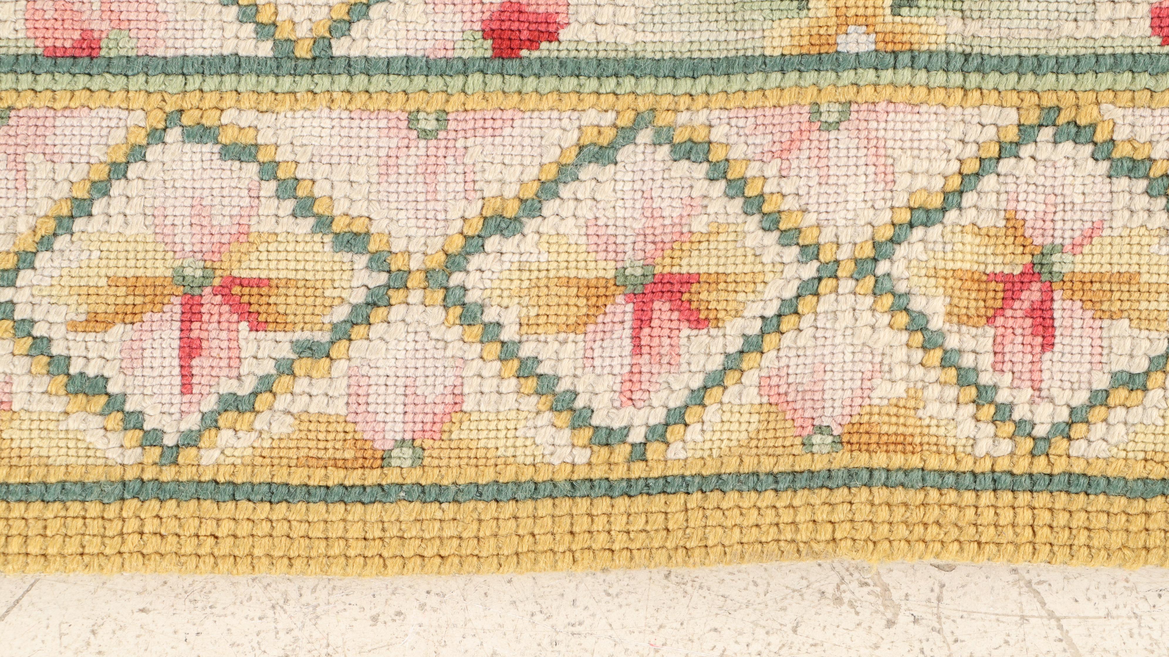 3'9 x 5'8 Portuguese Needlepoint Lattice Area Rug