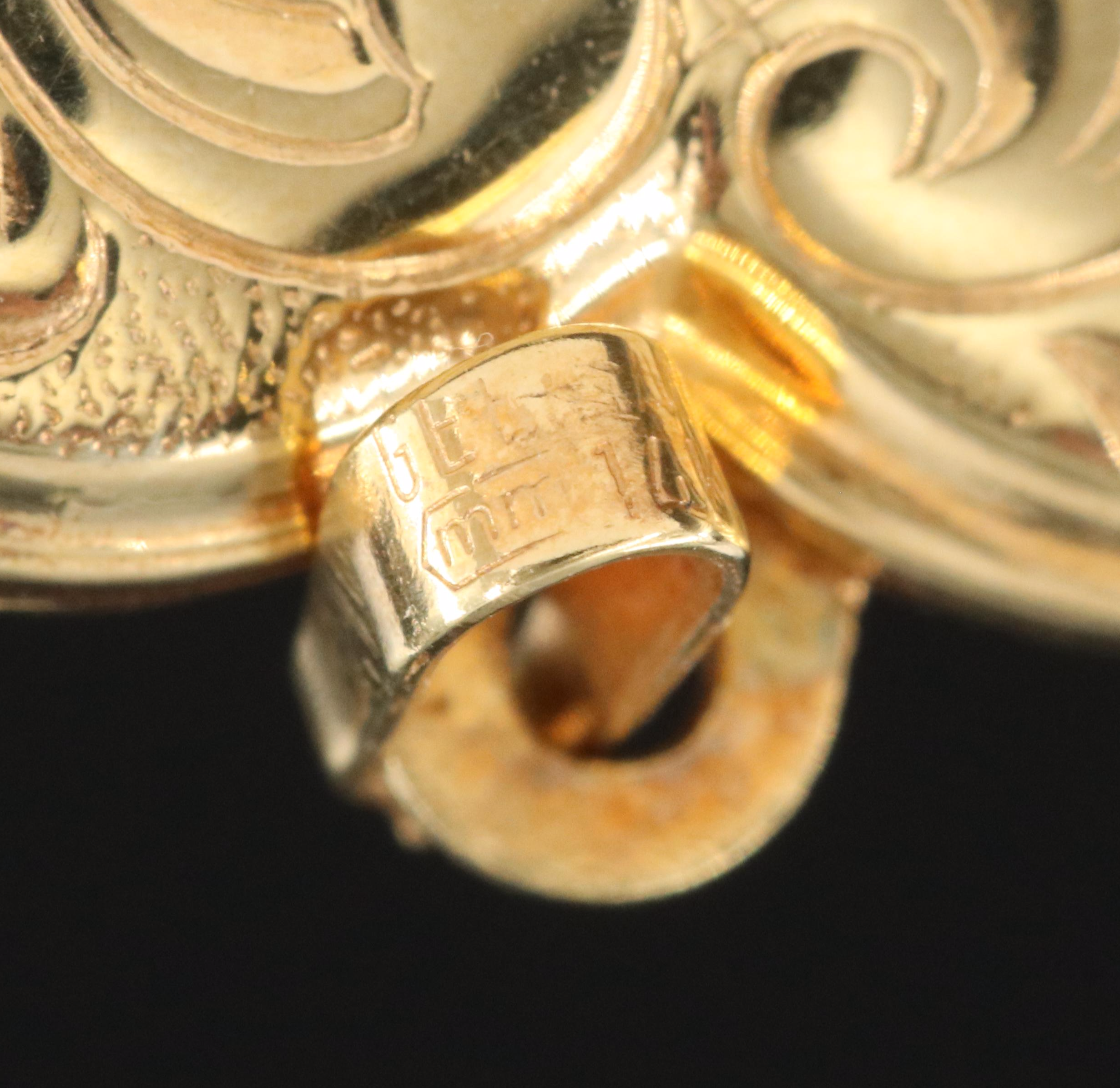 14K Patterned Heart Locket