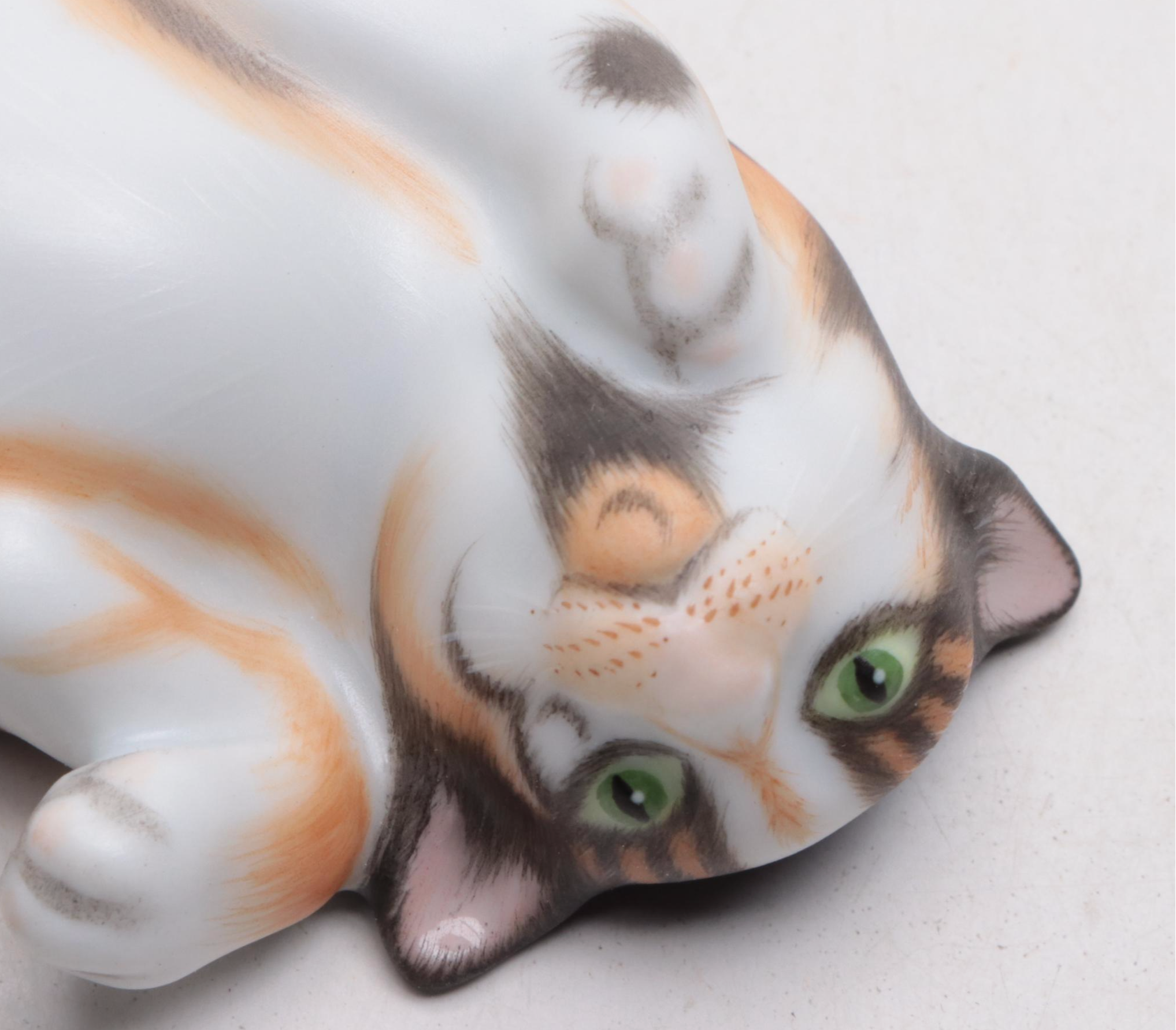 Herend Natural "Minnie the Calico Cat" Porcelain Figurine