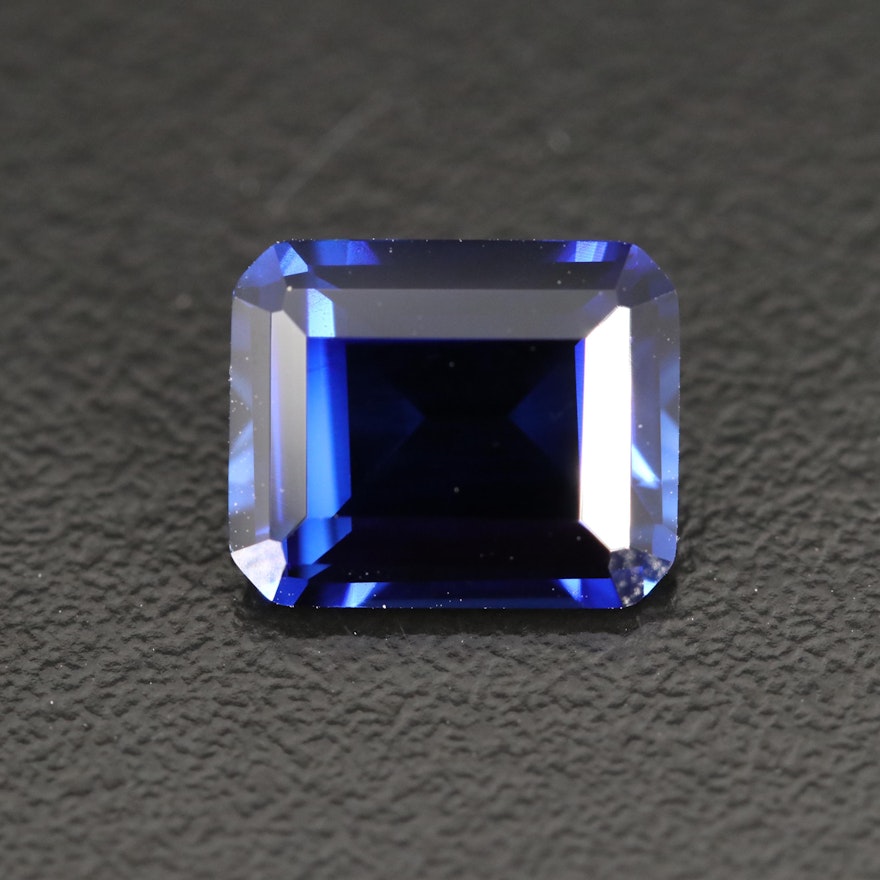 Loose 5.94 CT Lab Grown Sapphire