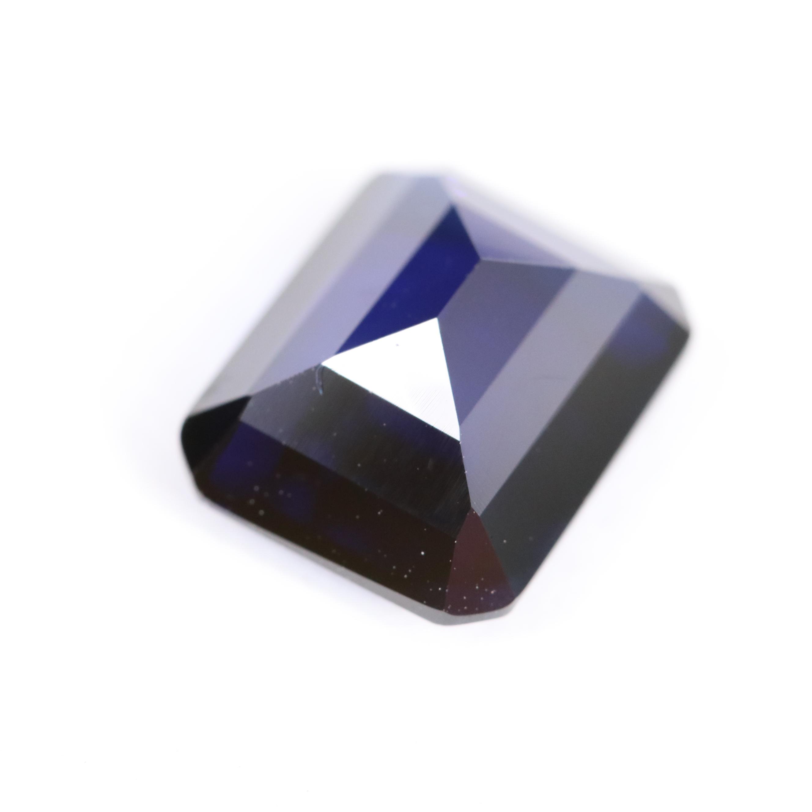 Loose 5.94 CT Lab Grown Sapphire