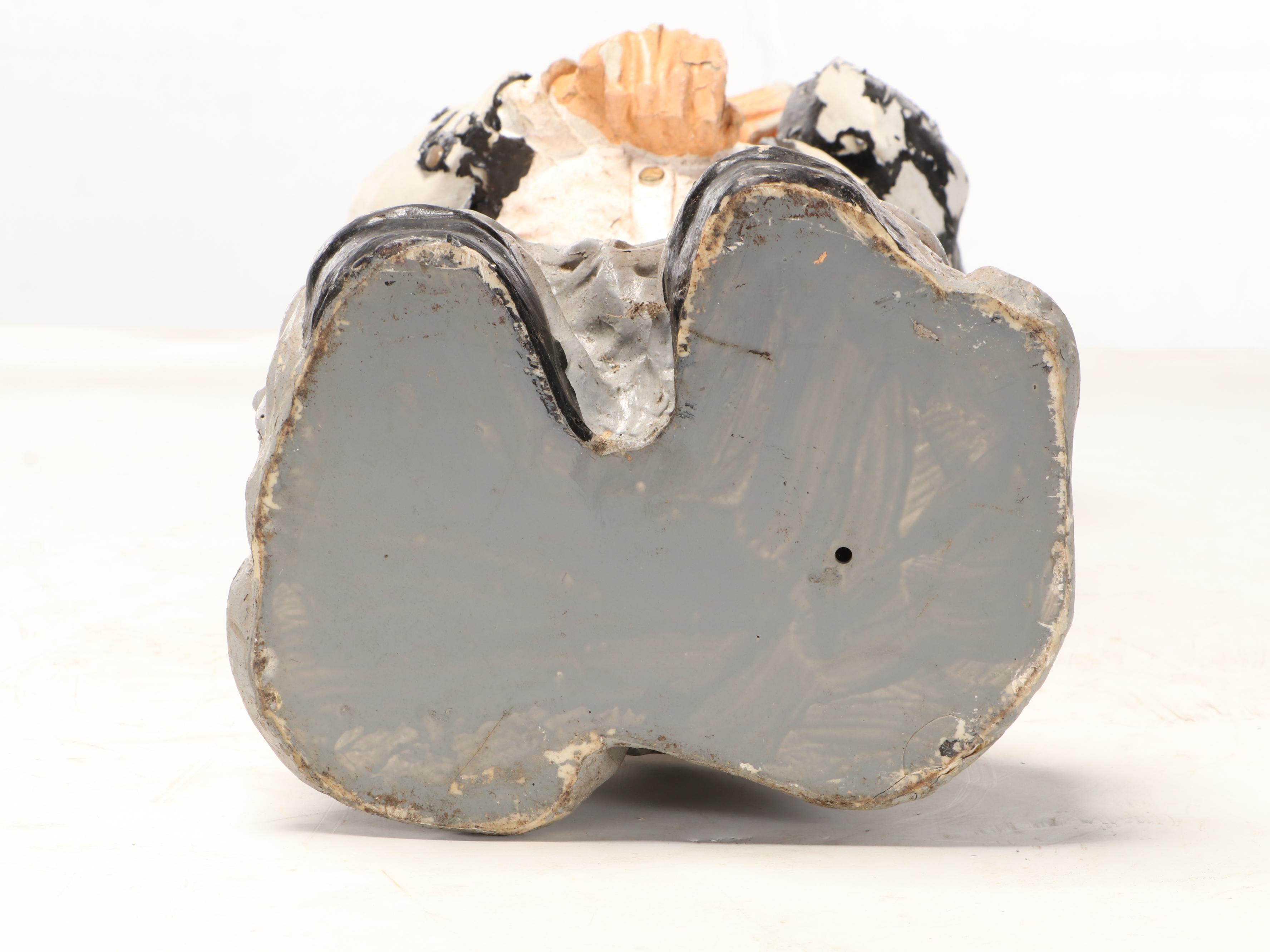 Humorous Novelty Bathroom Statue