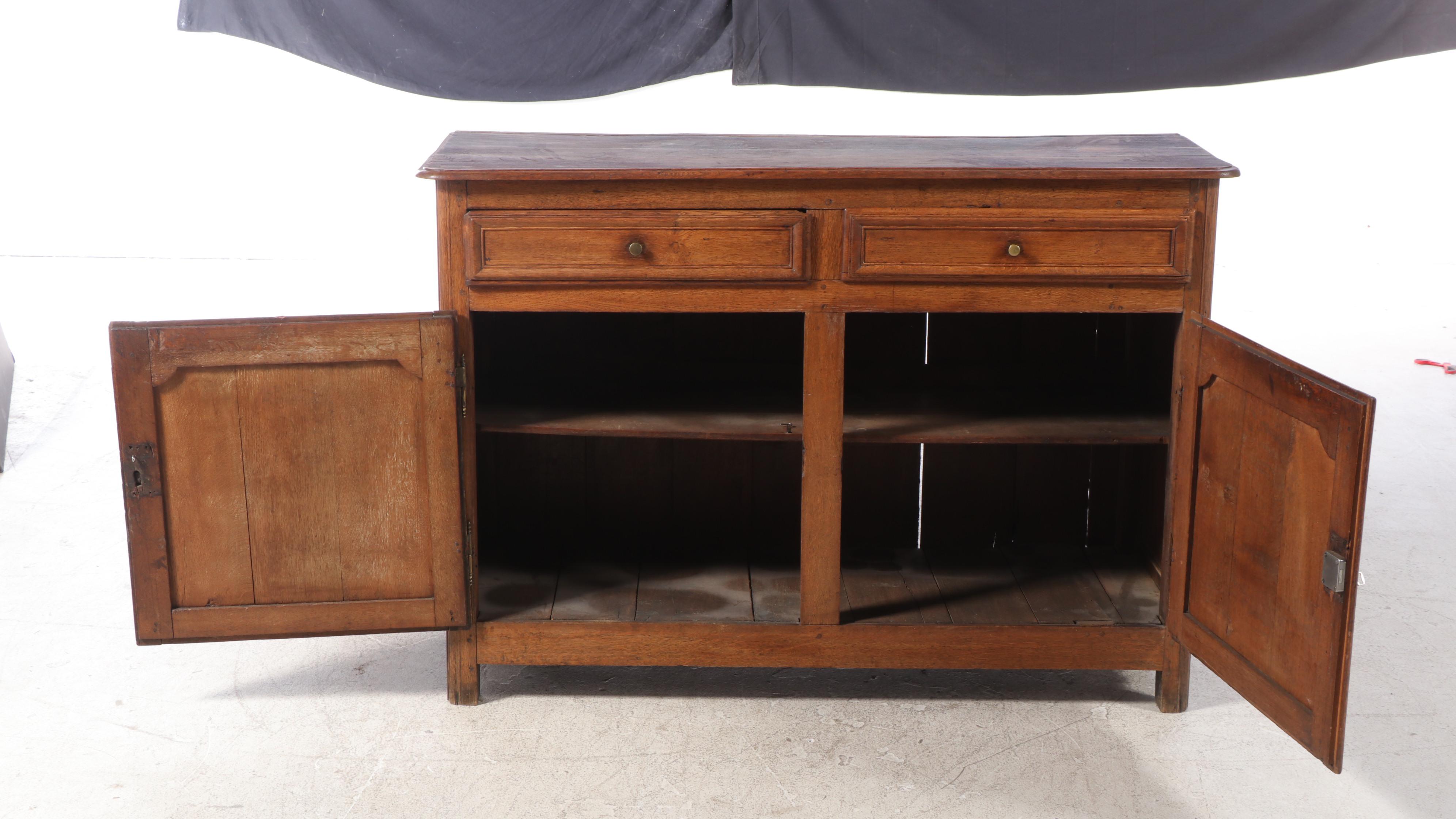 French Provincial Oak Commode, Late 19th Century