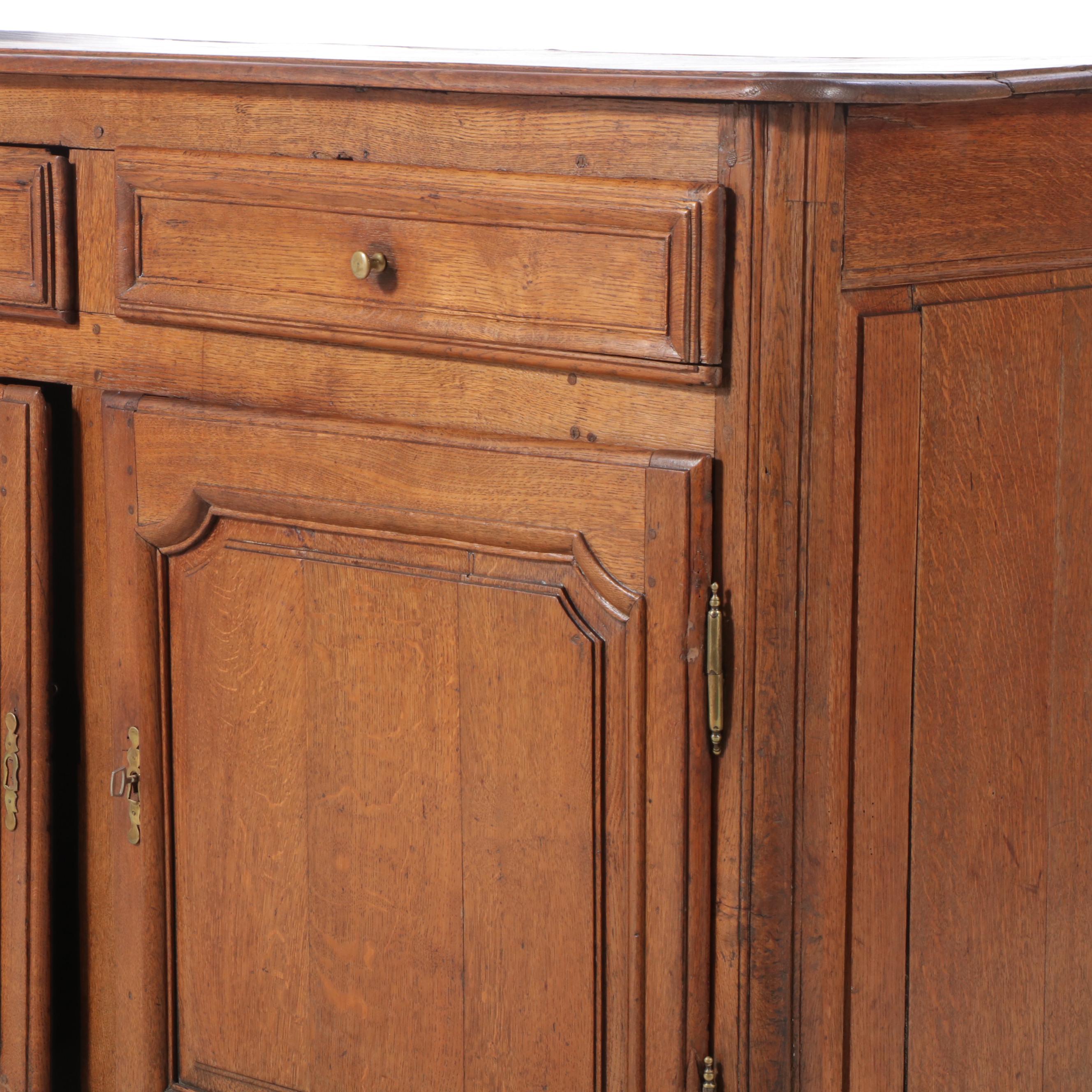 French Provincial Oak Commode, Late 19th Century