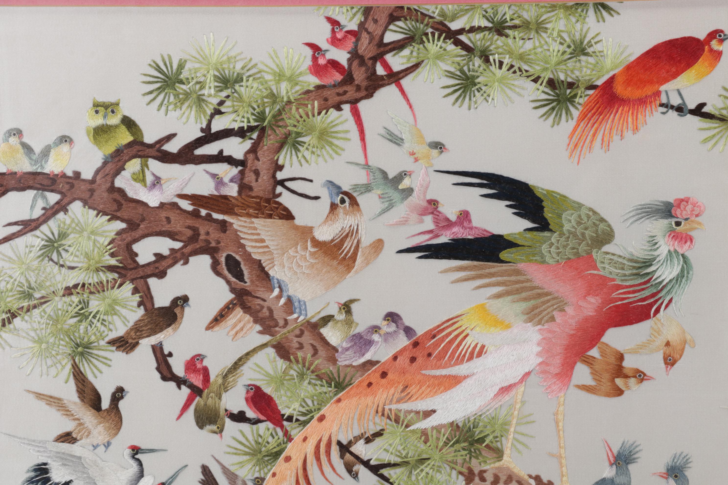 Chinese Silk Embroidery Panel "100 Birds Worshiping the Phoenix"