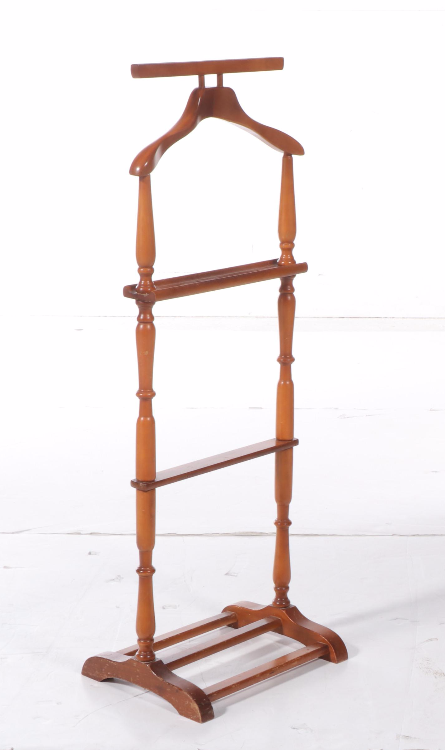 Hardwood Gentleman's Clothes Valet, Late 20th Century