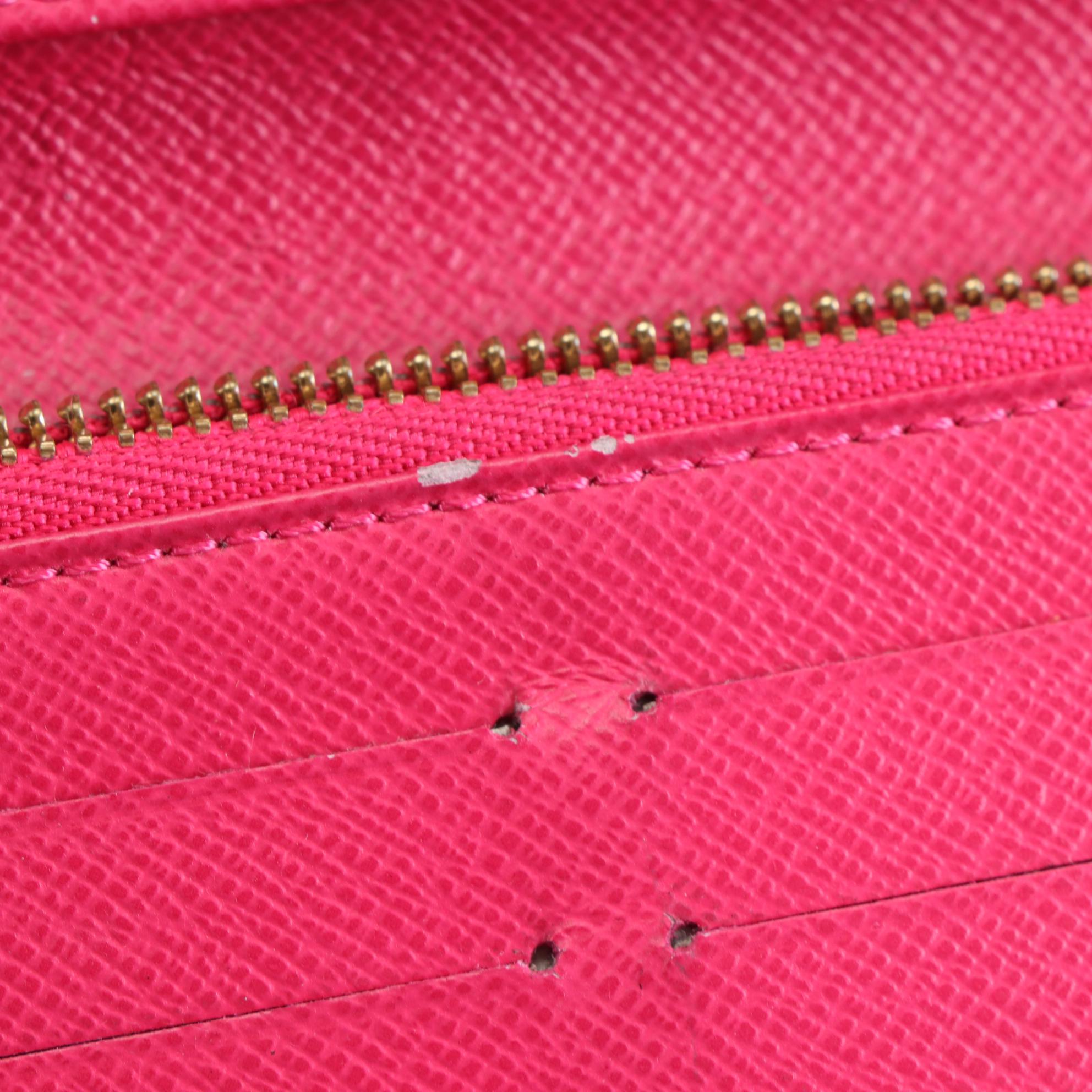 Louis Vuitton Portefeuille Insolite in Monogram Canvas