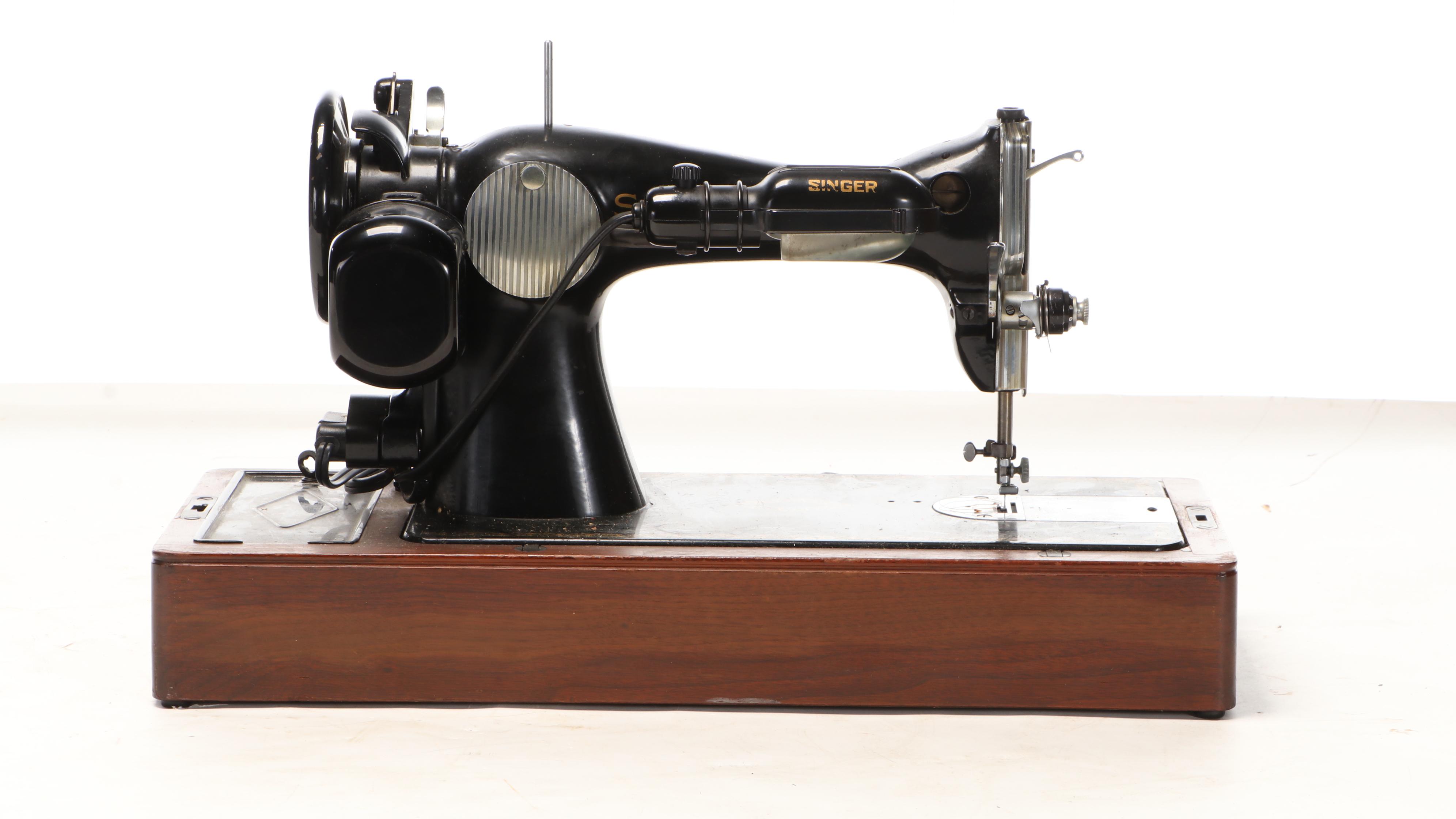 Singer Sewing Machine with Bentwood Case, 1952