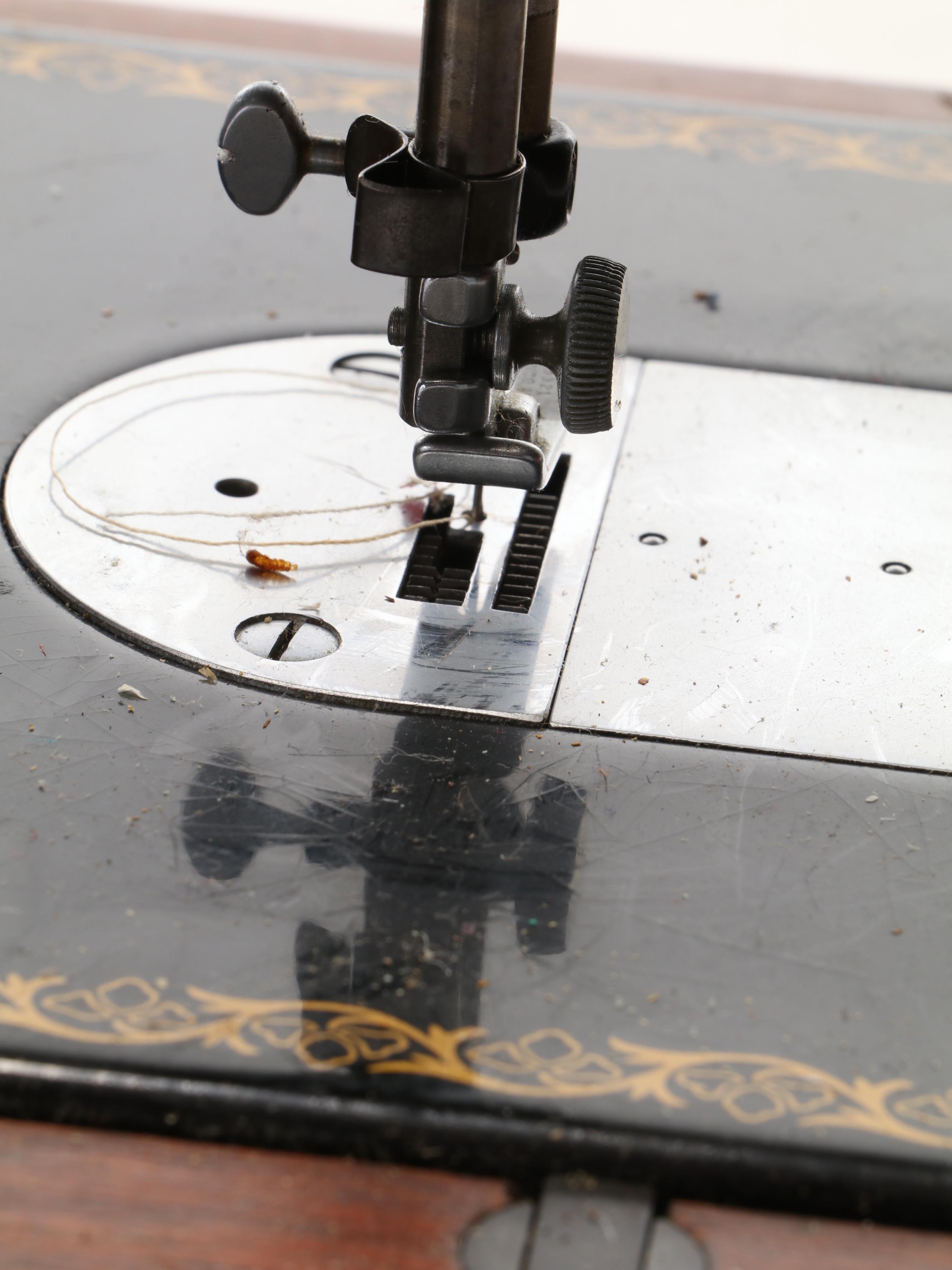 Singer Sewing Machine with Bentwood Case, 1952