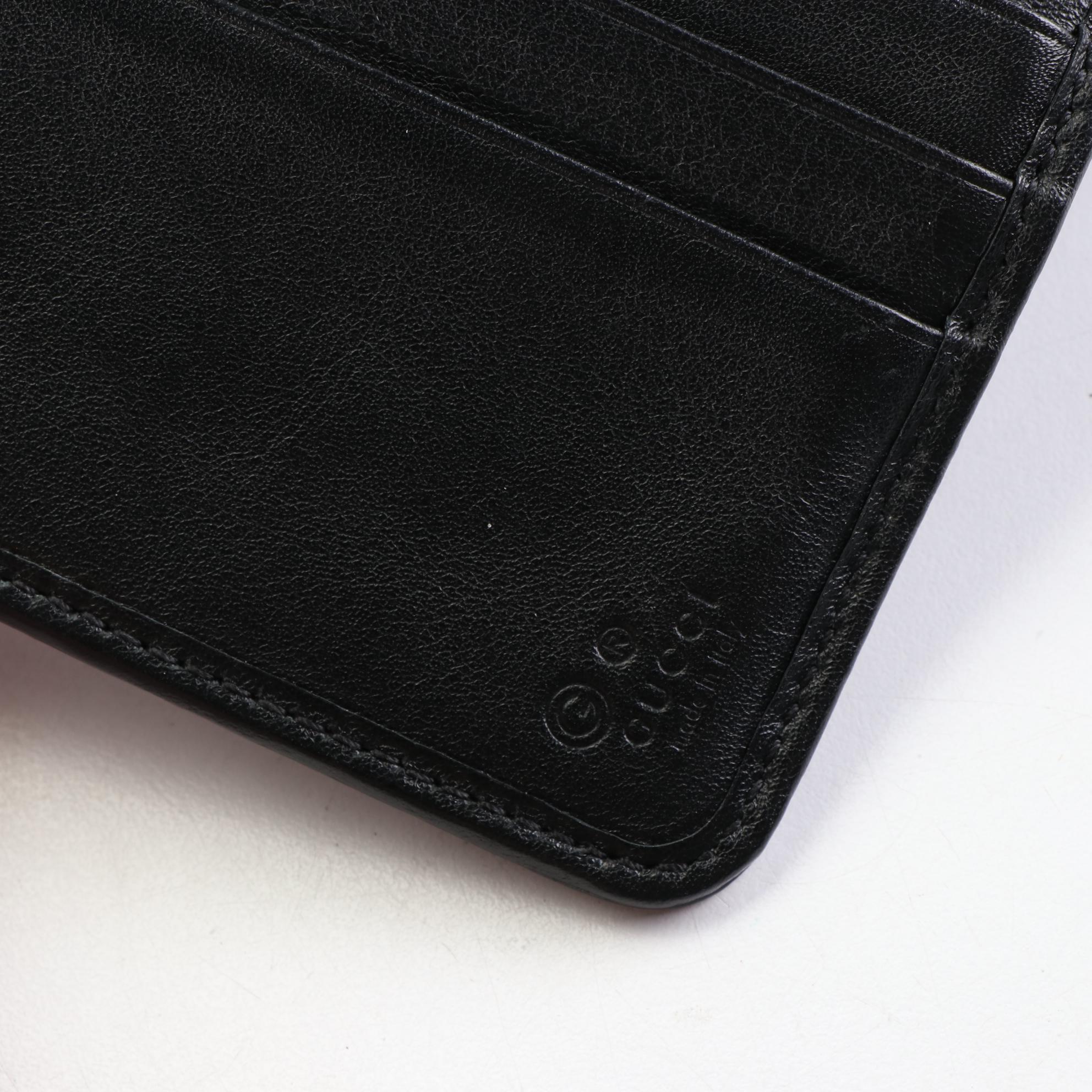 Gucci Wallet in Black Microguccissima Leather