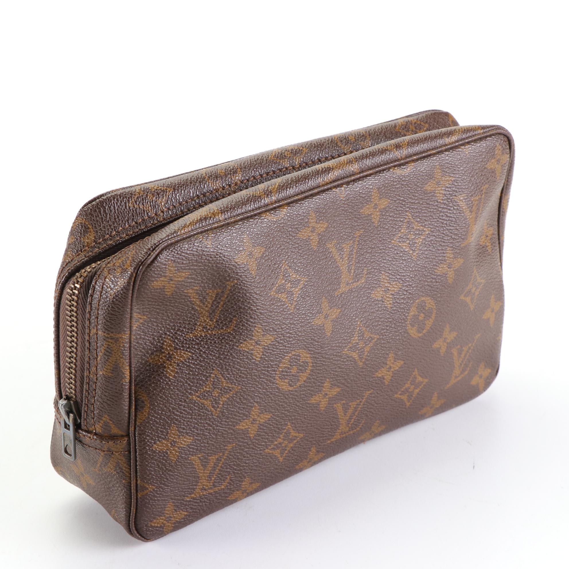 Louis Vuitton Trousse Toilette 23 in Monogram Canvas