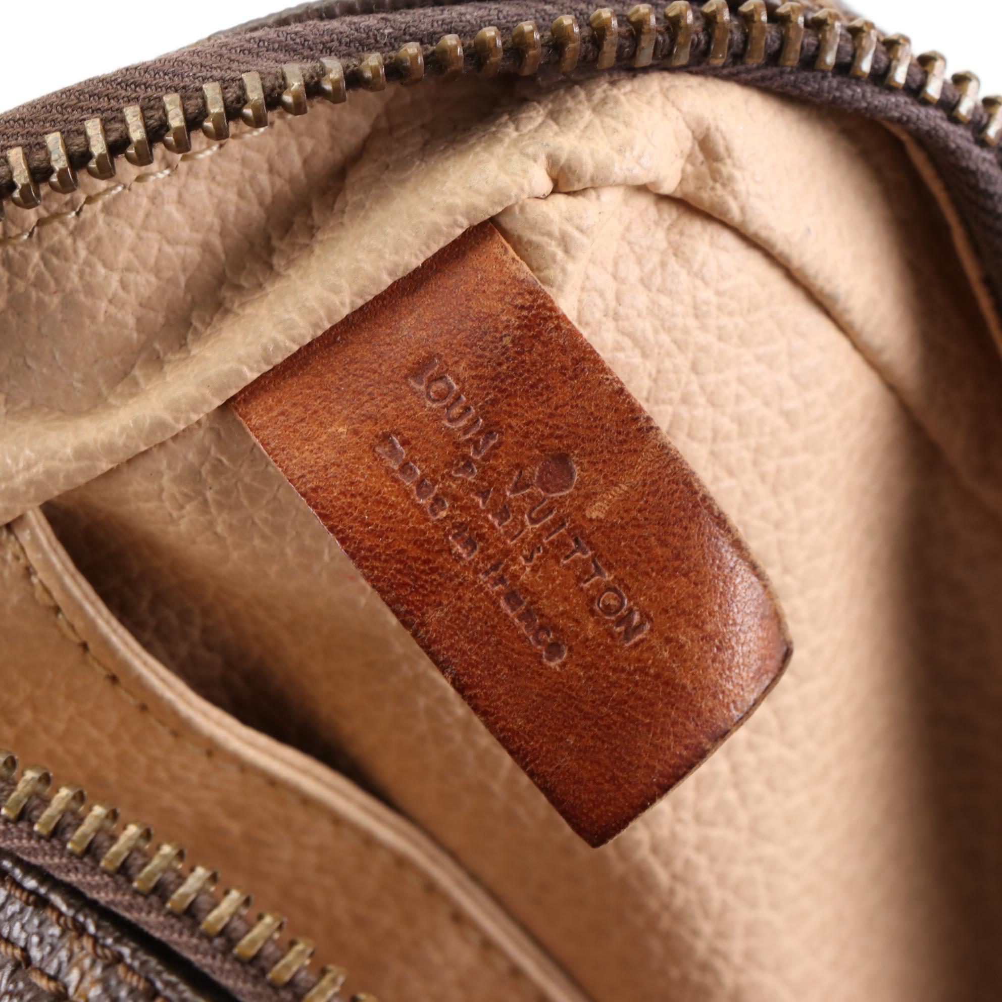 Louis Vuitton Trousse Toilette 23 in Monogram Canvas