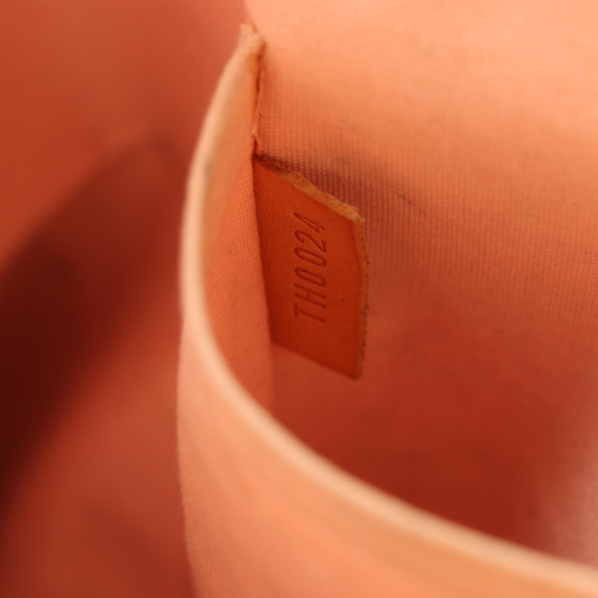 Louis Vuitton Reade MM Bag in Monogram Vernis