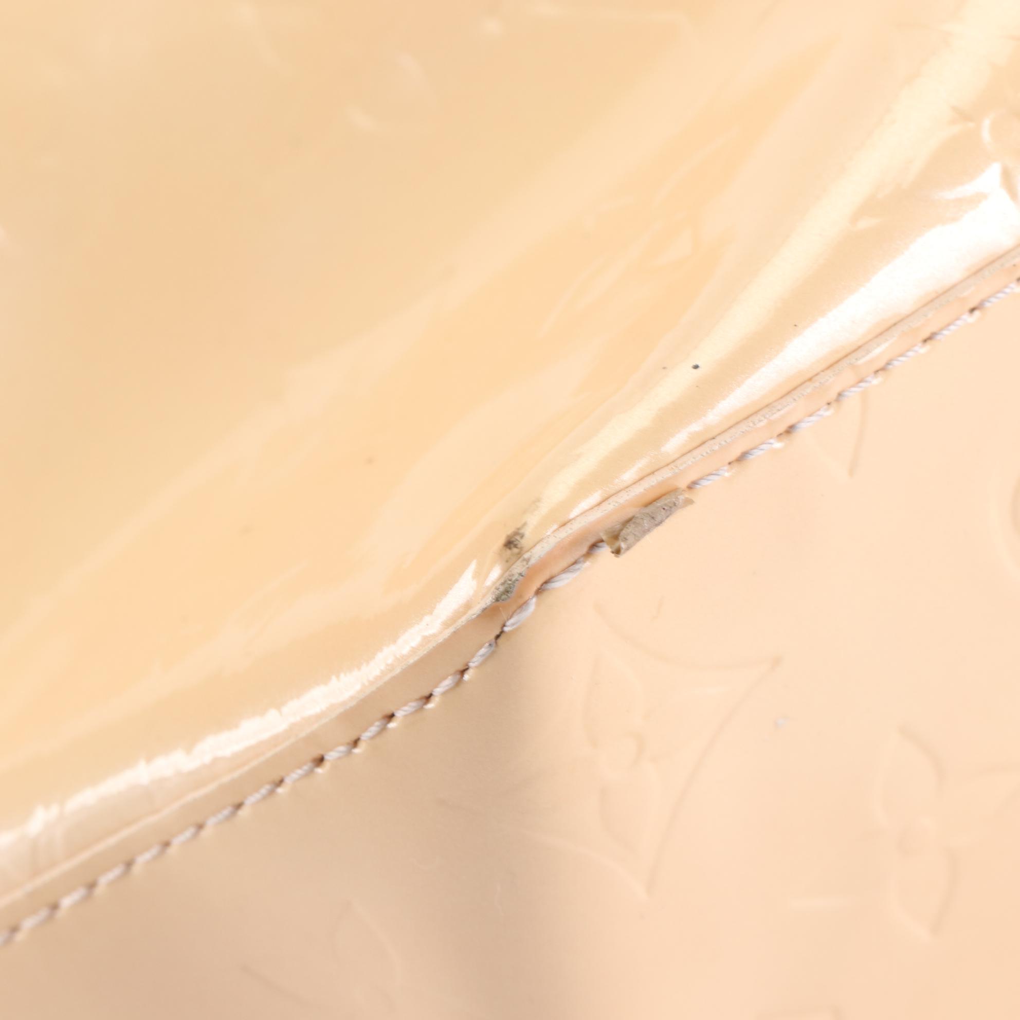 Louis Vuitton Reade MM Bag in Monogram Vernis