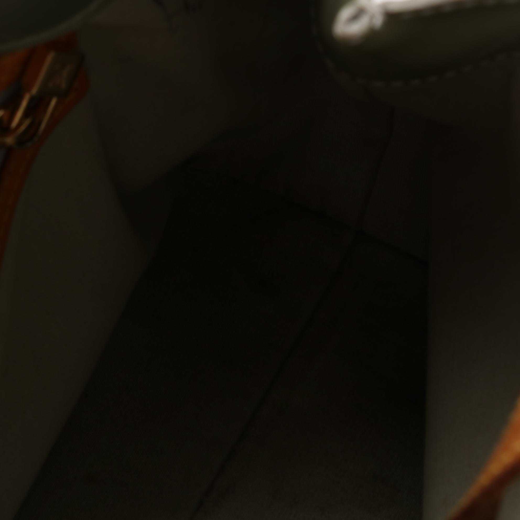 Louis Vuitton Reade PM Bag in Monogram Vernis