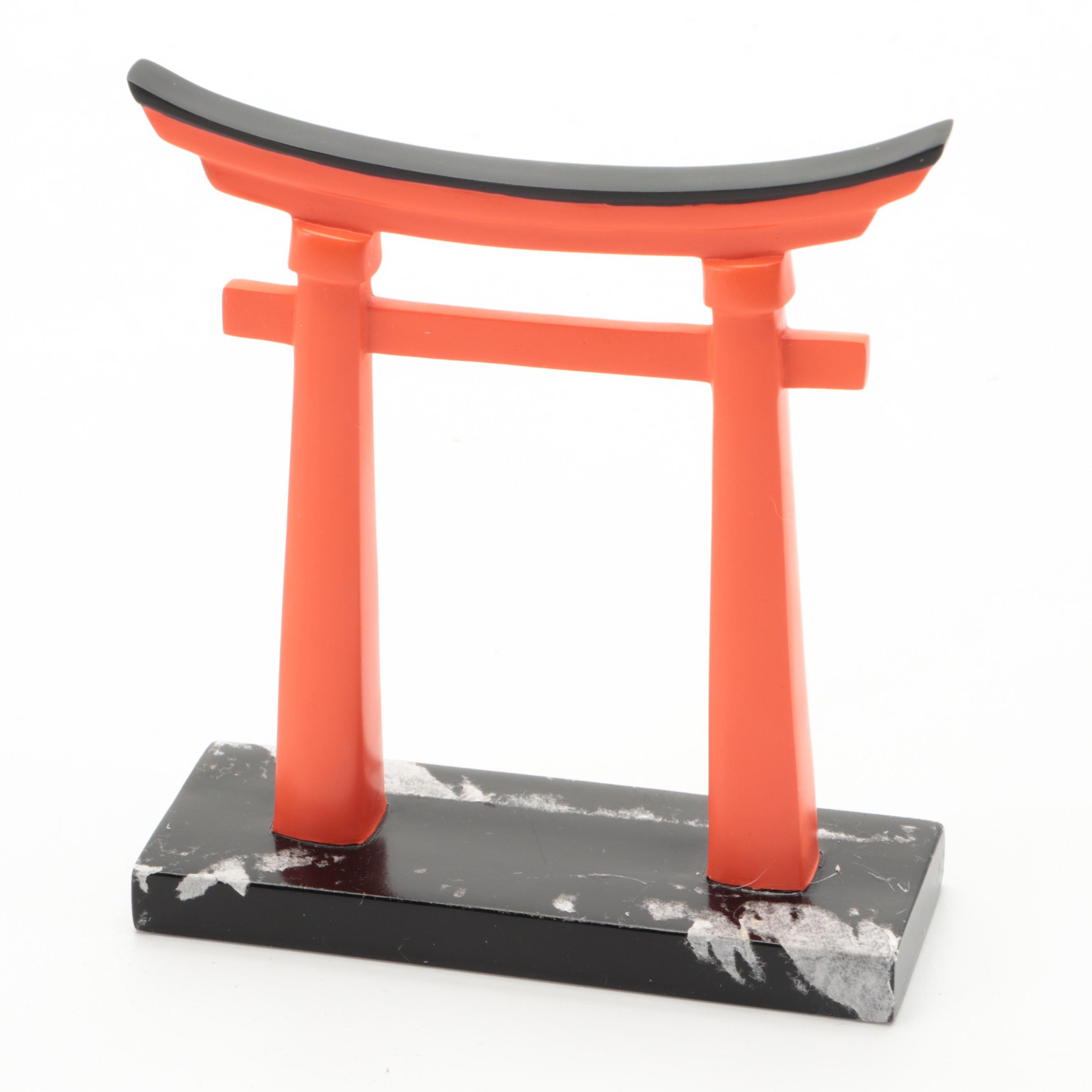 Walt Disney Classics It's a Small World After All "Oneesama" and Other Figurines