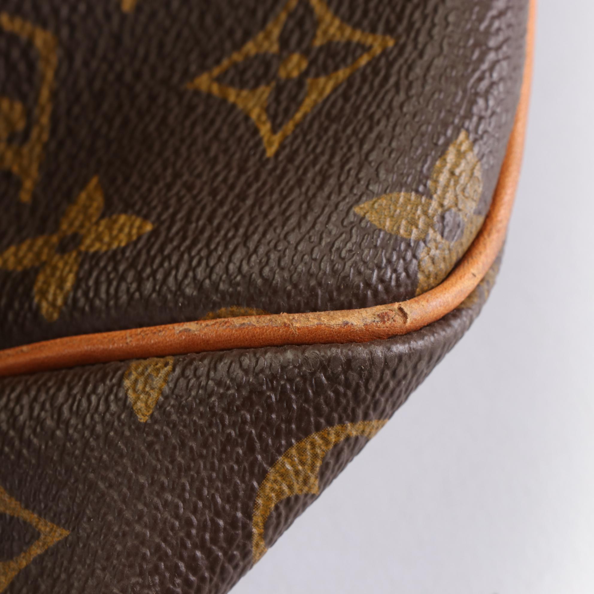 Louis Vuitton Keepall 50 in Monogram Canvas and Vachetta Leather