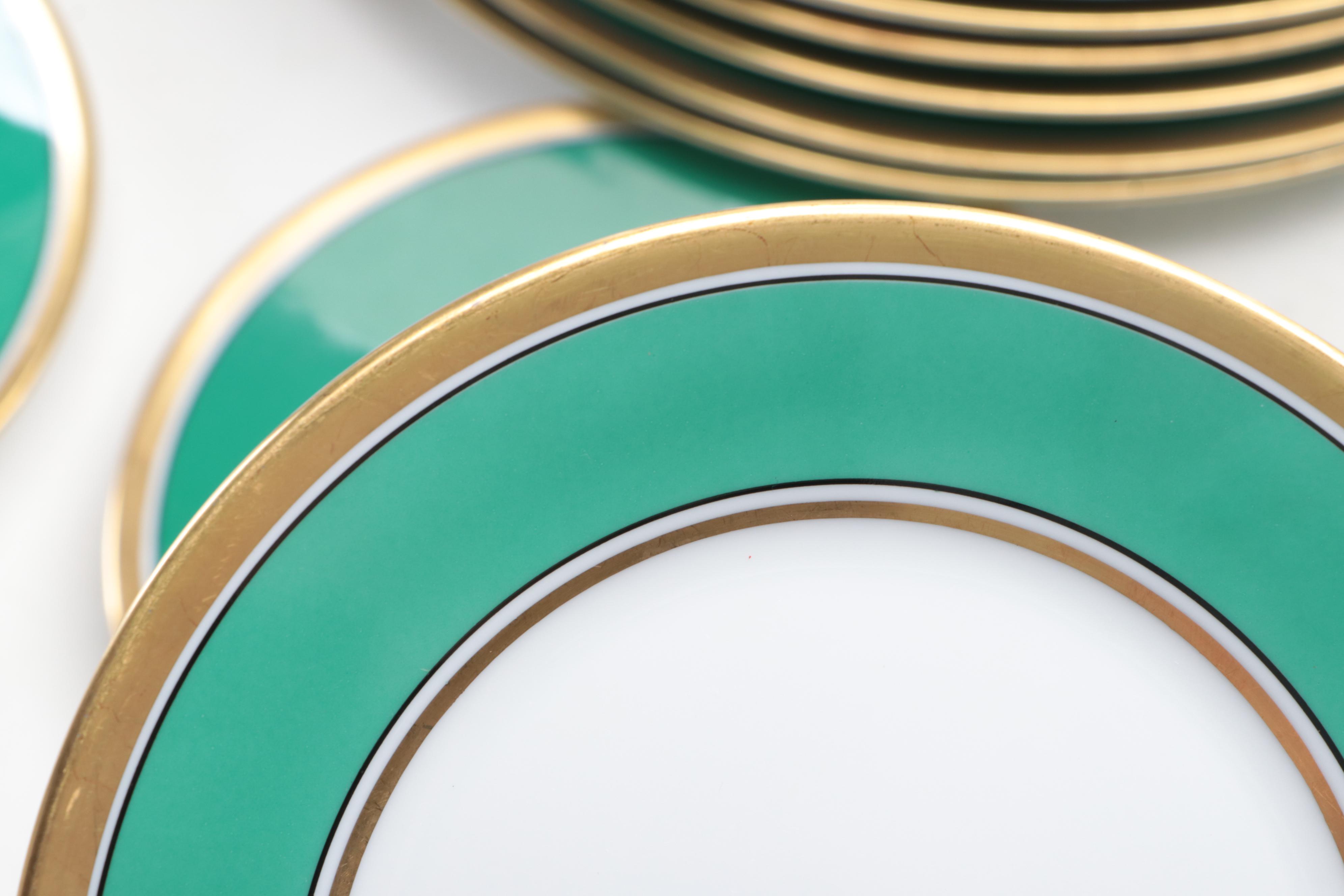 Richard Ginori Green "Contessa" Porcelain Dinnerware, Late 20th Century