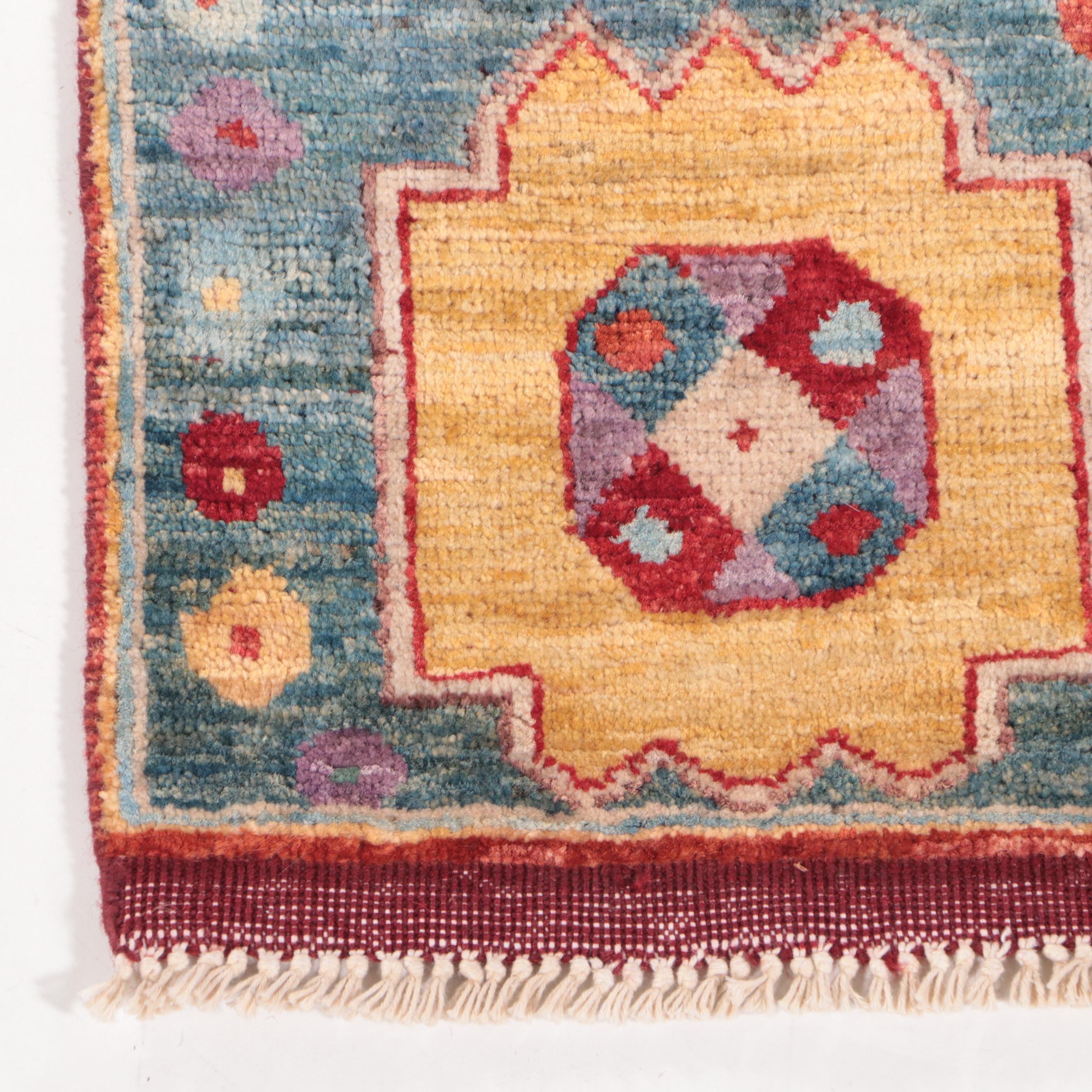 1'8 x 3'8 Hand-Knotted Caucasian Kazak Accent Rug