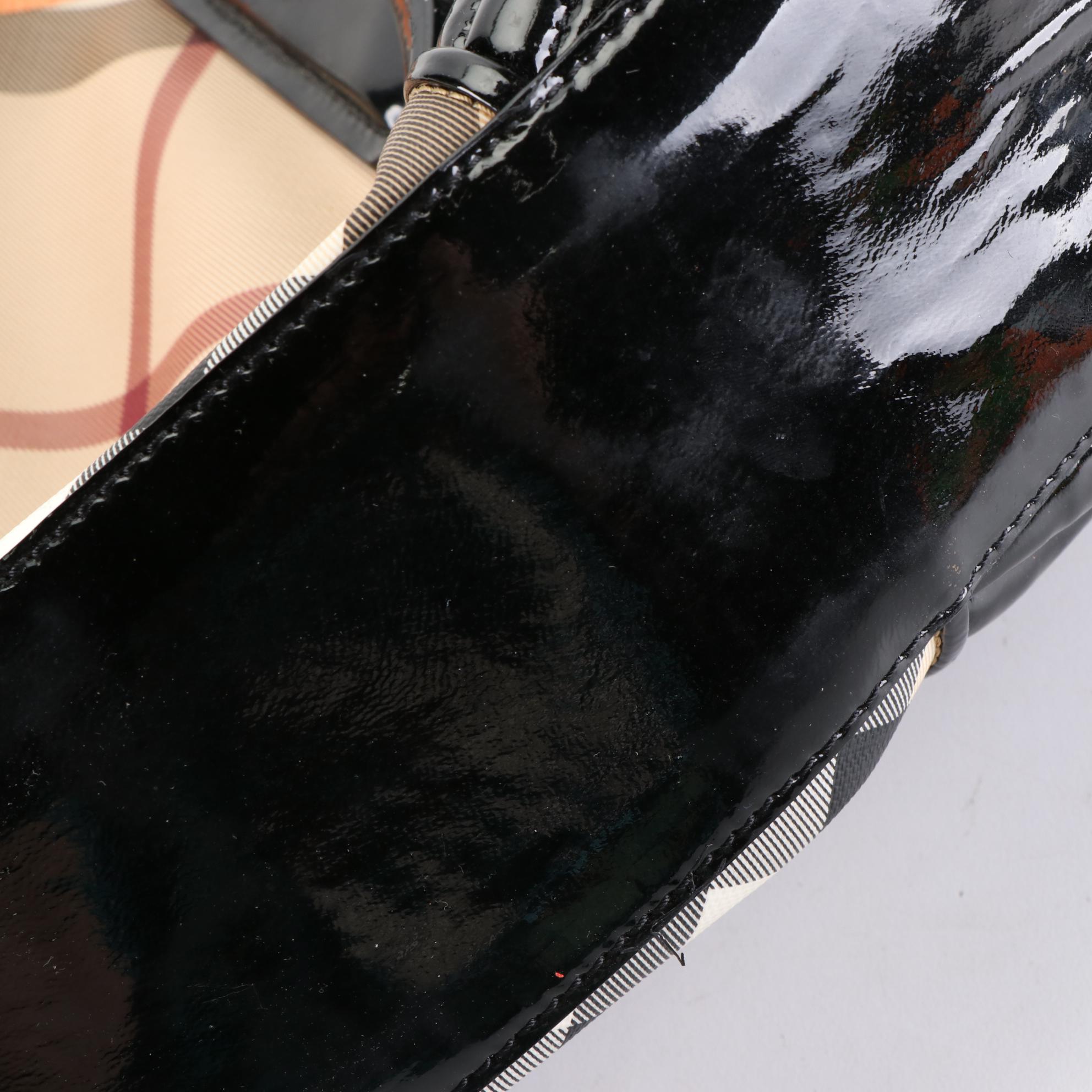 Burberry Handbag in Nova Check Coated Canvas and Black Patent Leather