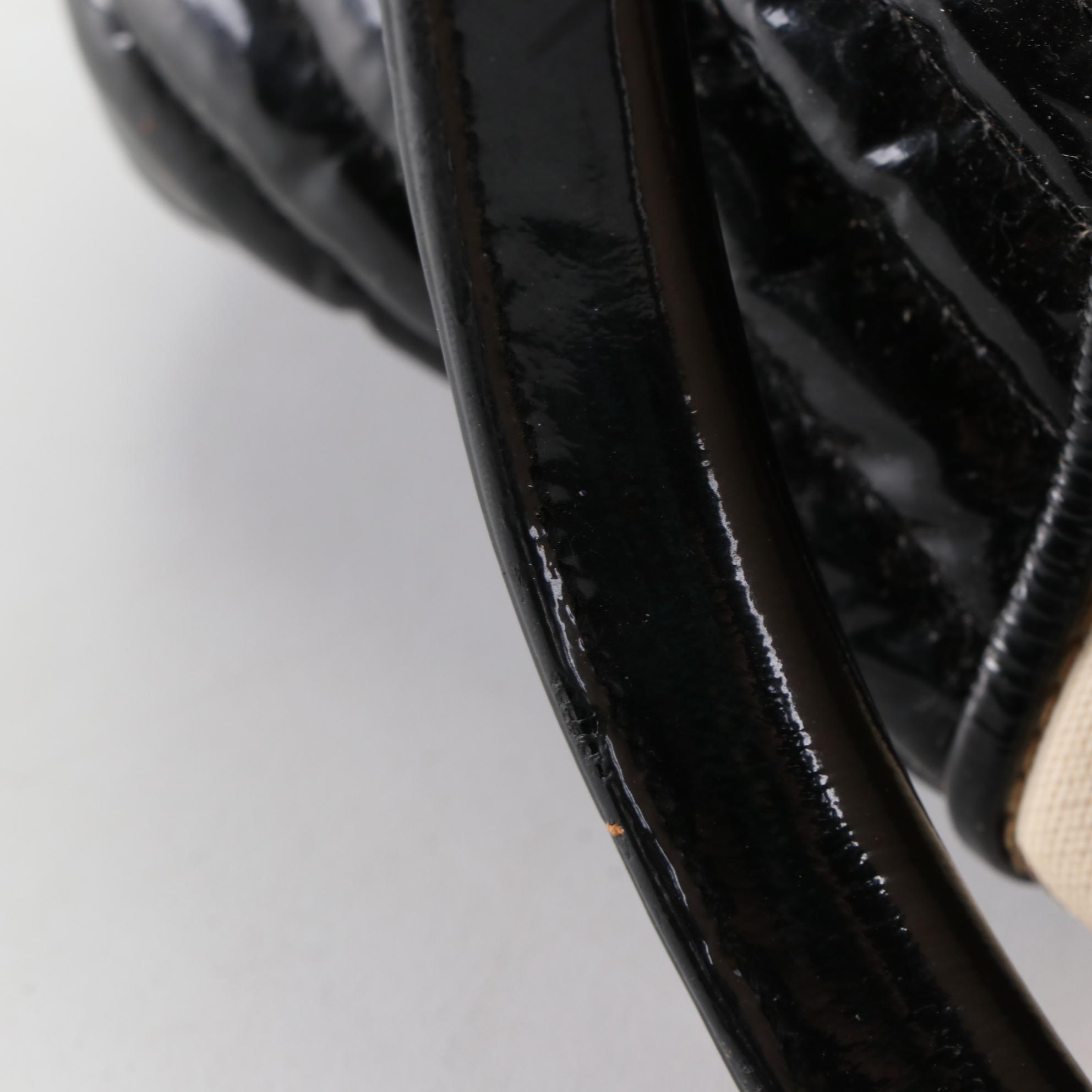 Burberry Handbag in Nova Check Coated Canvas and Black Patent Leather