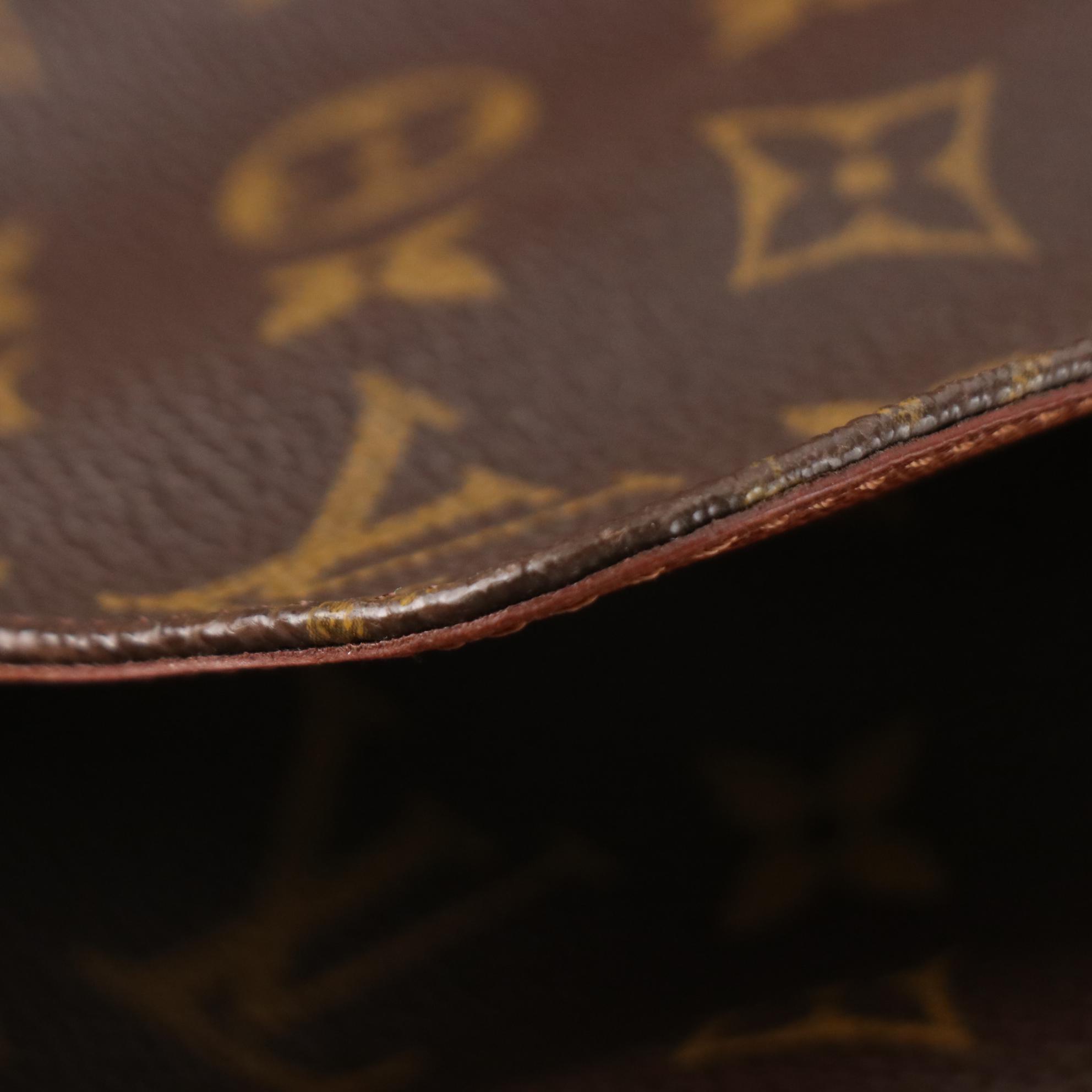 Louis Vuitton Musette Bag in Monogram Canvas and Vachetta Leather