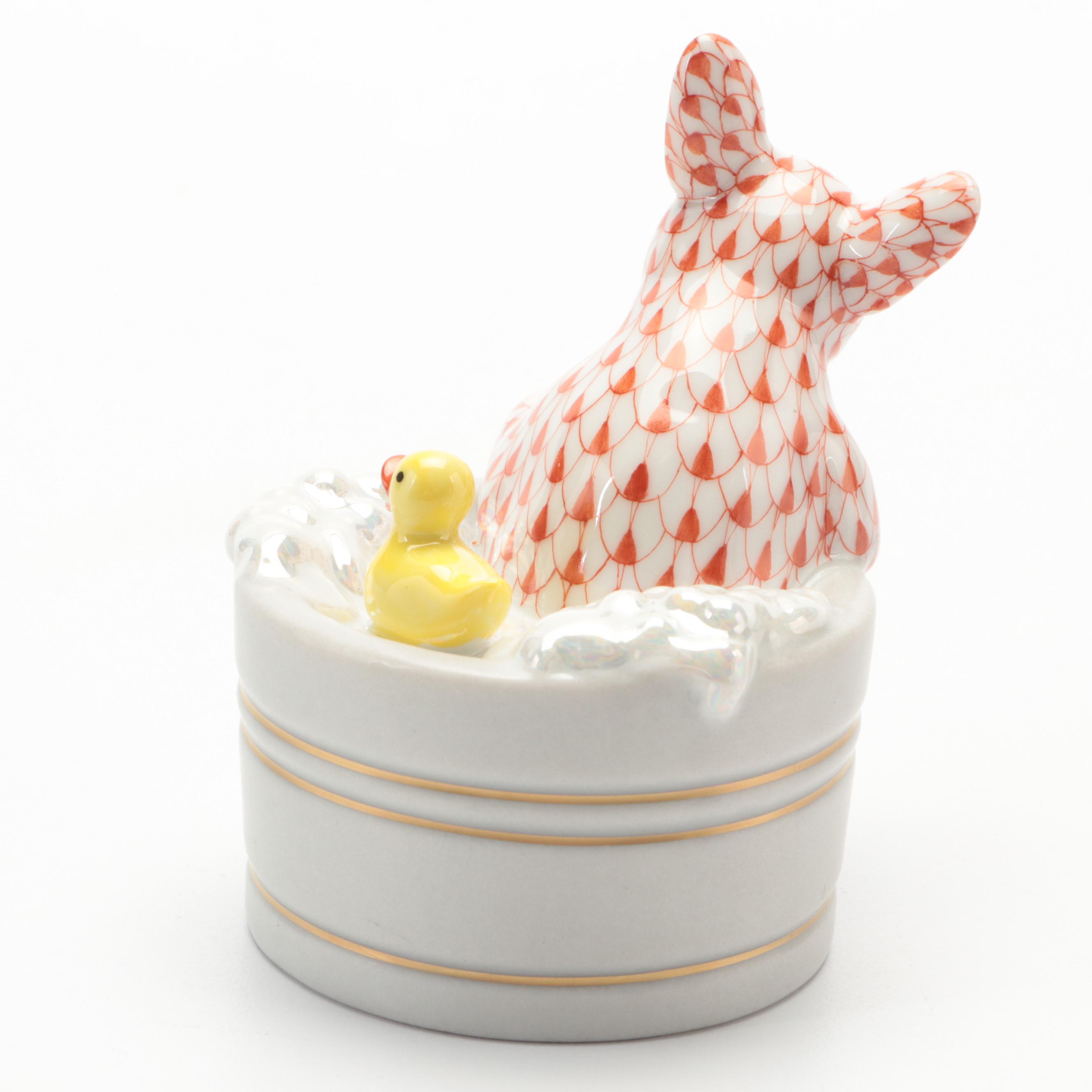 Herend Rust Fishnet with Gold "Squeaky Clean" Porcelain Figurine