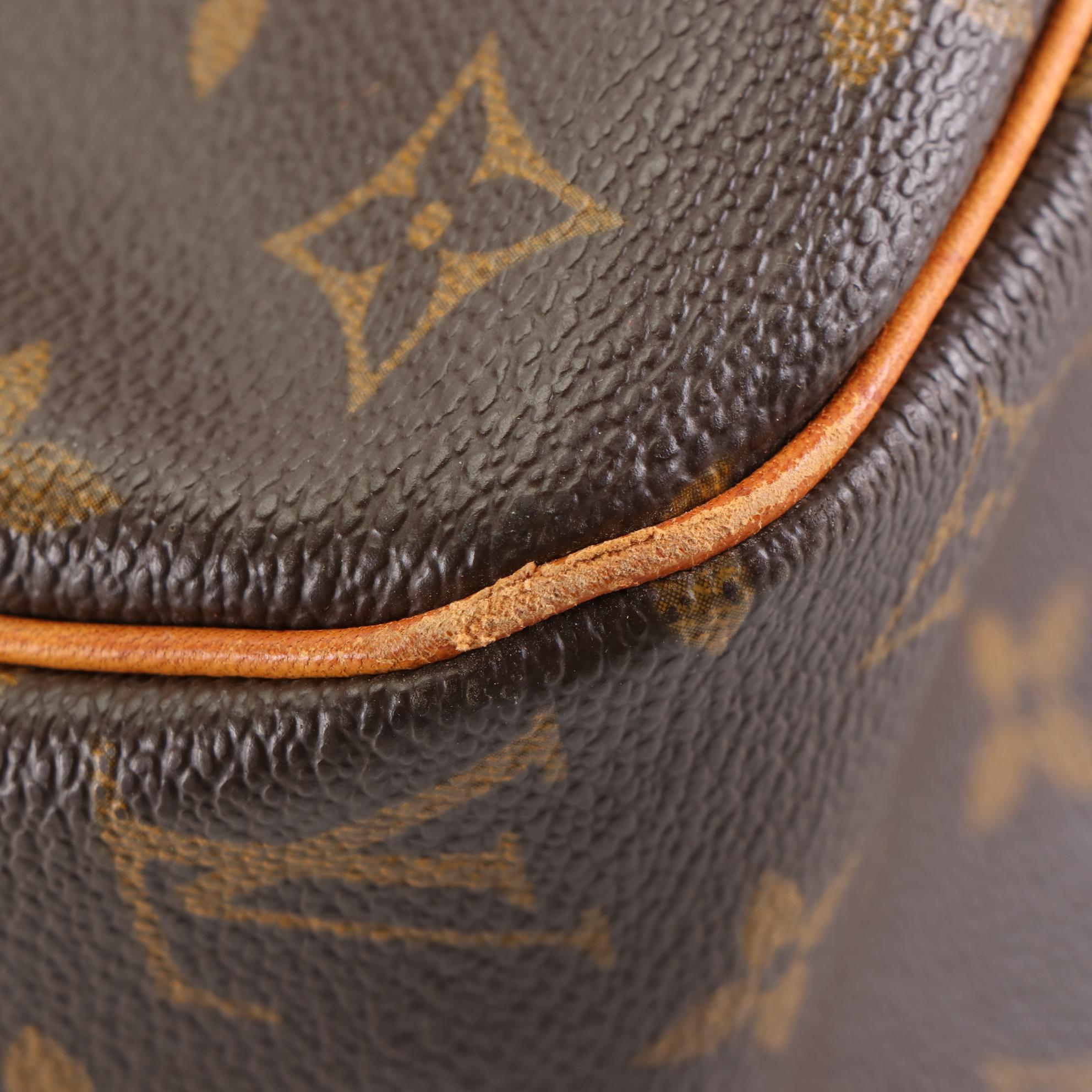 Louis Vuitton Cité GM Shoulder Bag in Monogram Canvas and Leather