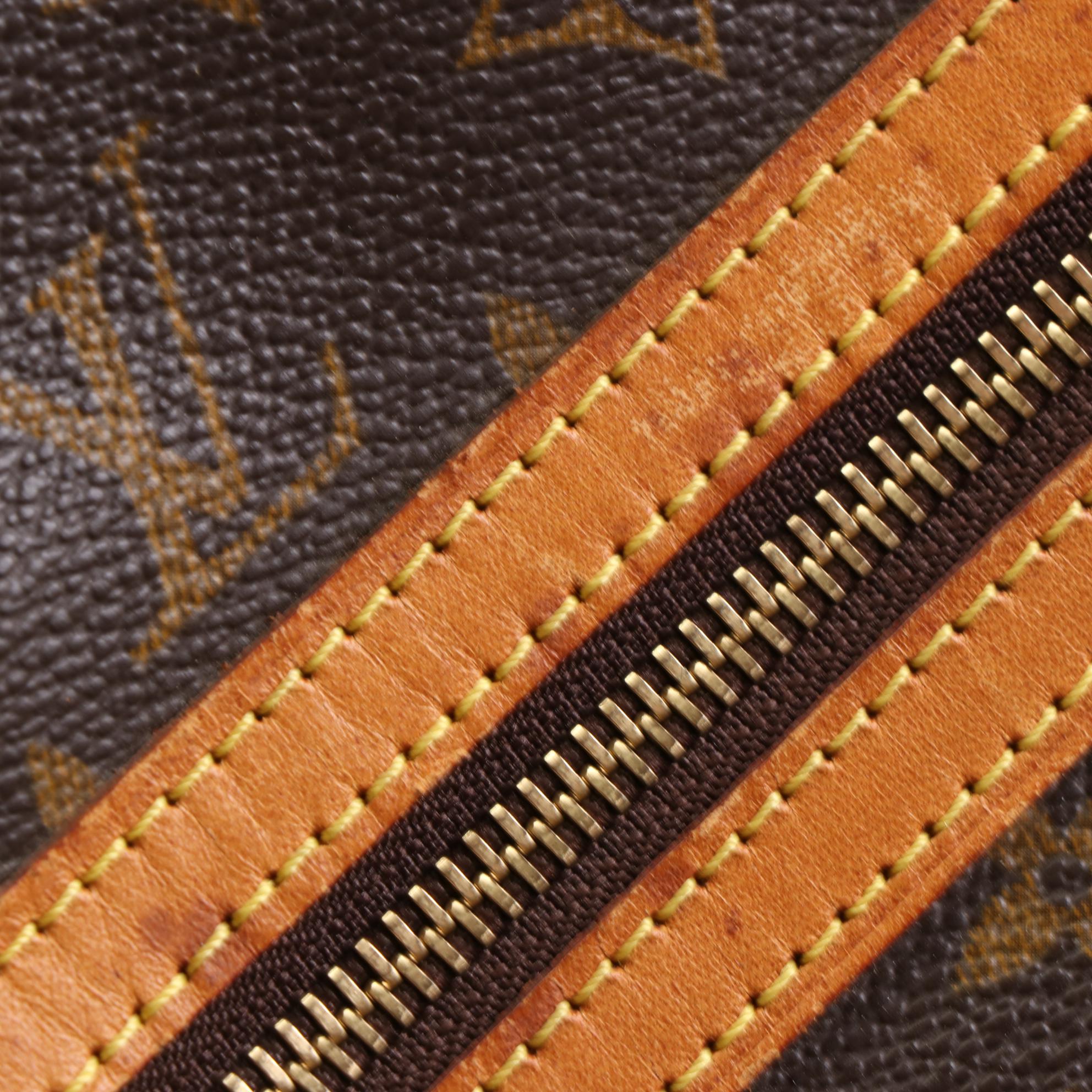 Louis Vuitton Cité GM Shoulder Bag in Monogram Canvas and Leather