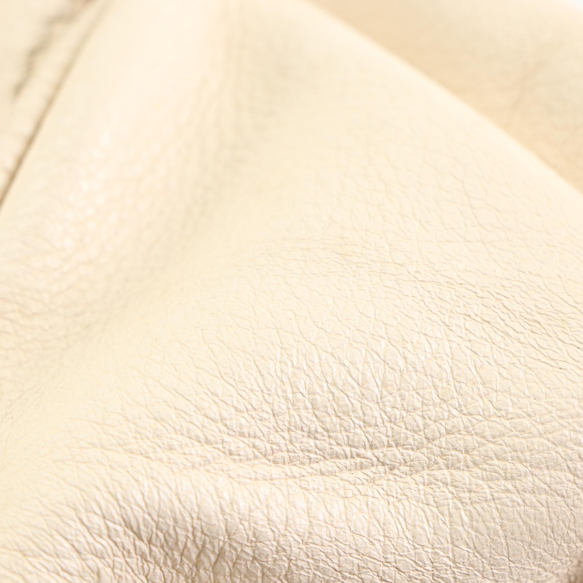 Chloé Medium Paddington Satchel in Grained Leather