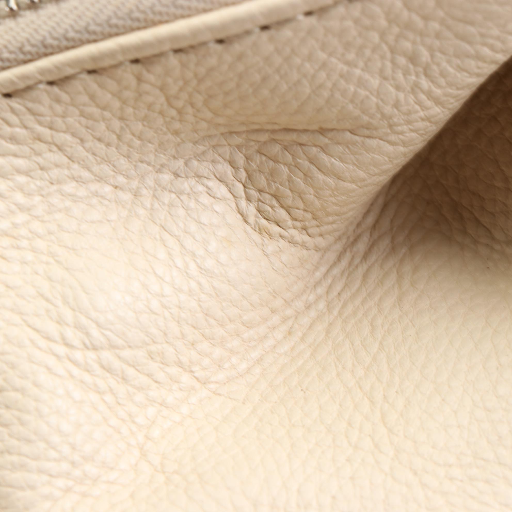 Chloé Medium Paddington Satchel in Grained Leather