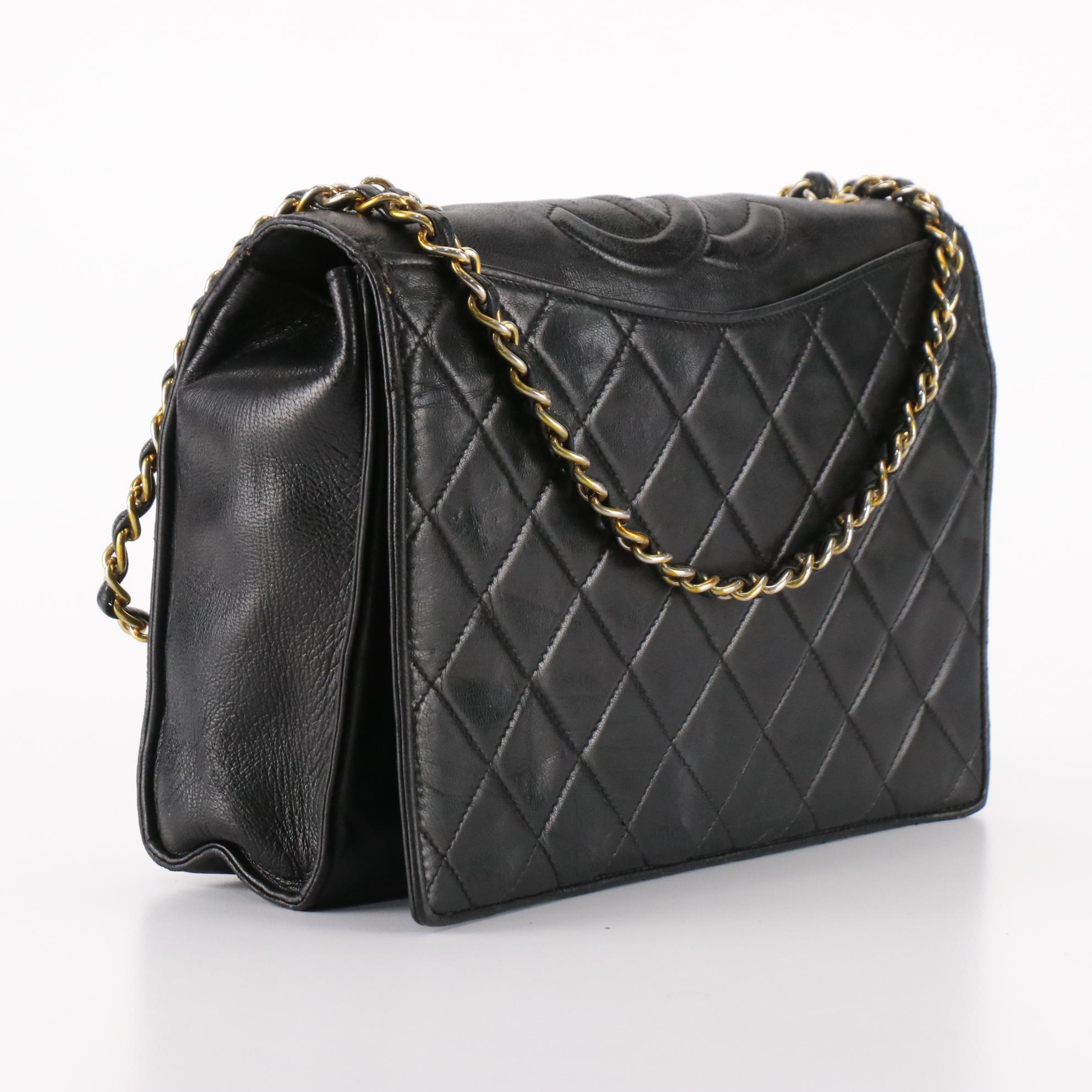Chanel CC Small Flap Shoulder Bag in Black Quilted Lambskin Leather