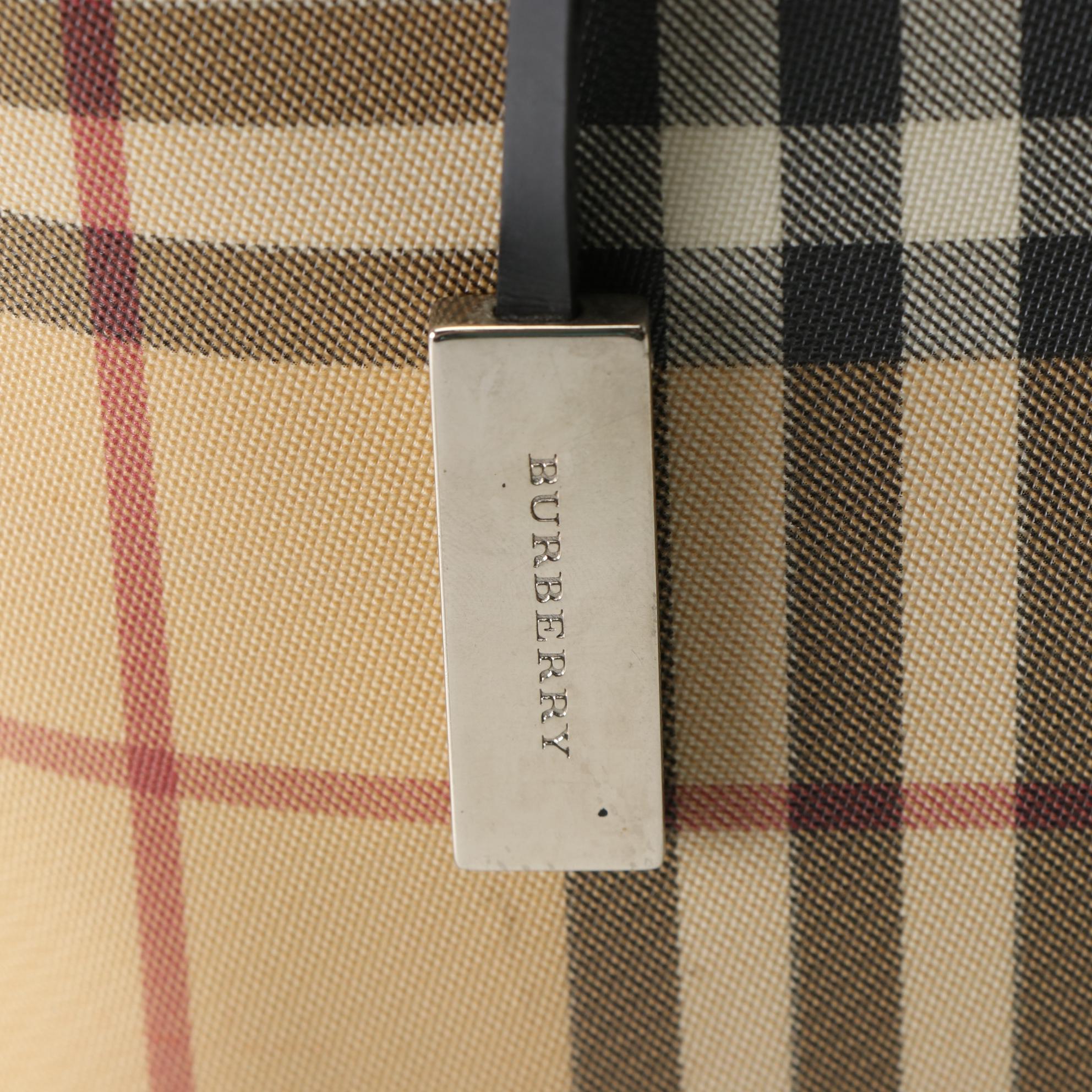 Burberry Tote Bag in Nova Check