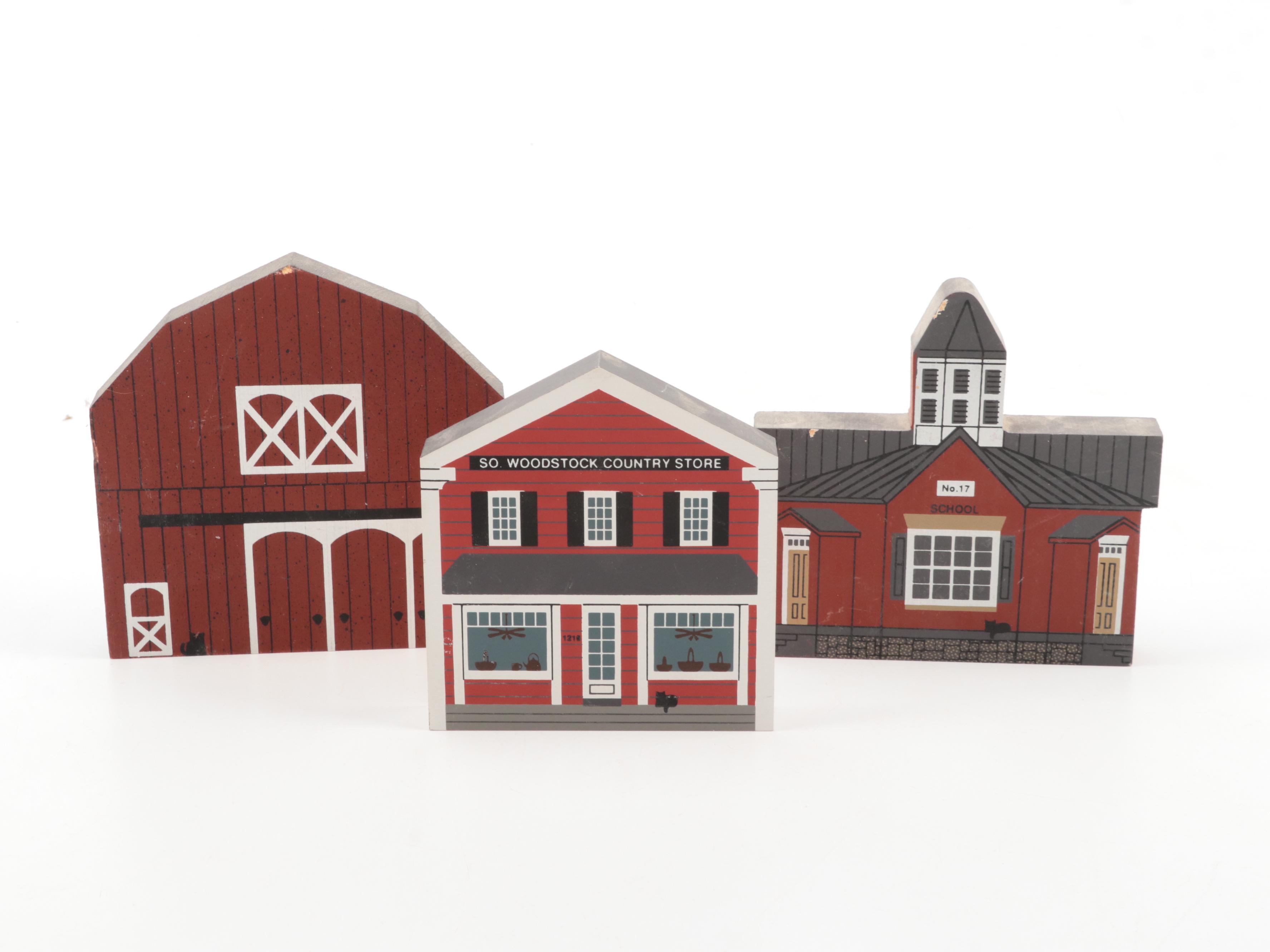 The Cat's Meow "Tabor House" and Other Wooden Souvenir Figures