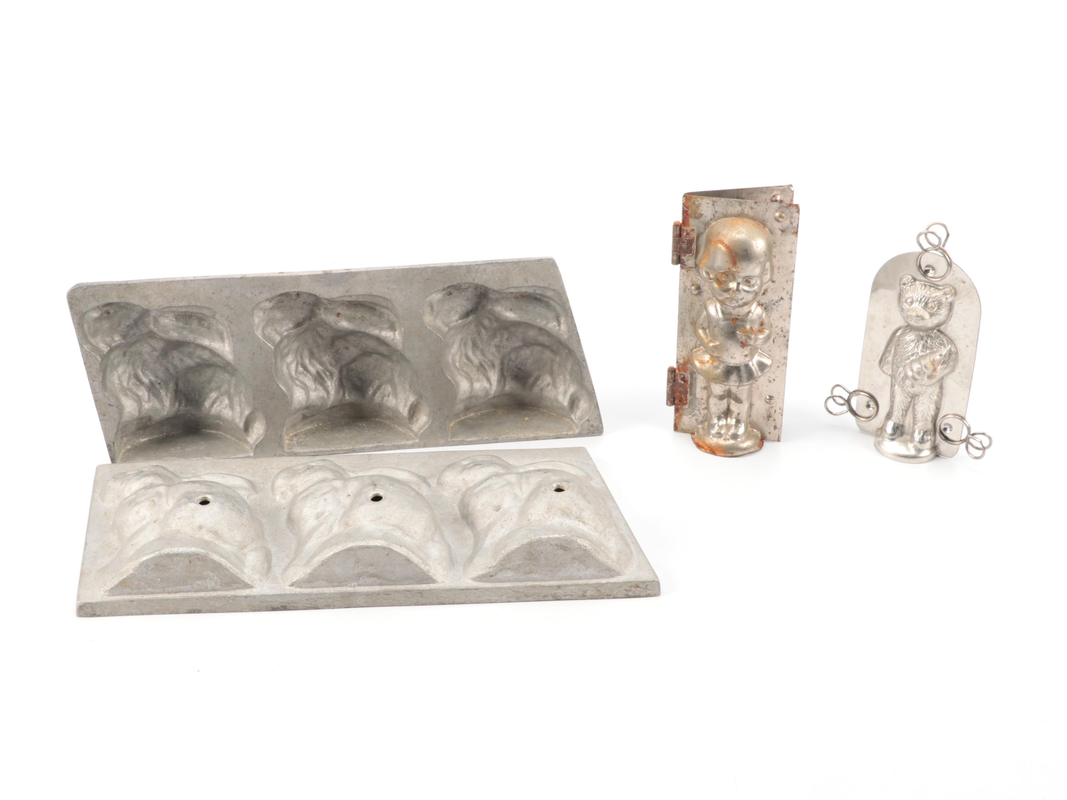 VormenFabriek with Other Metal Molds, Oil Lanterns, Creamer and Sugar