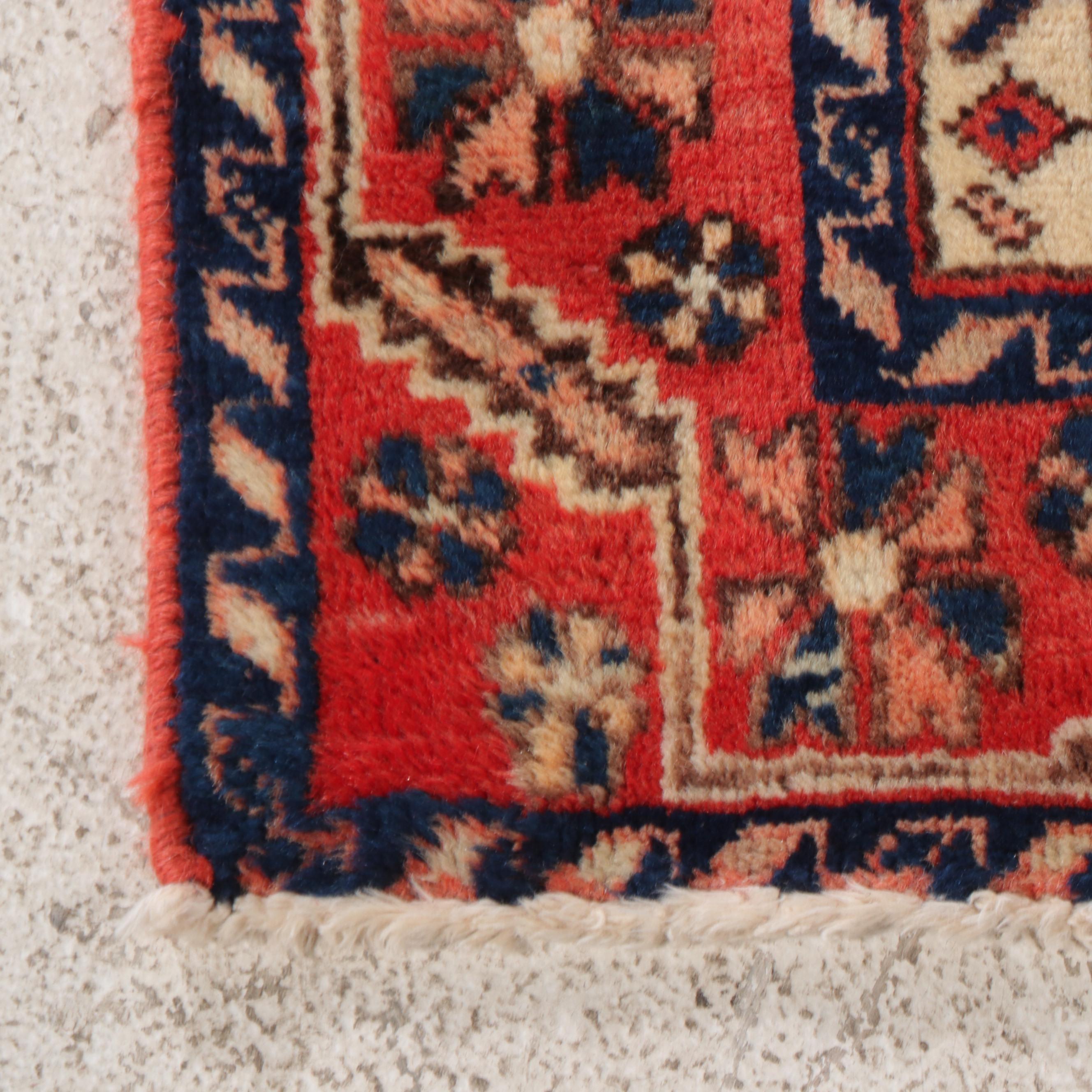 4'2 x 5' Hand-Knotted Caucasian Shirvan Area Rug