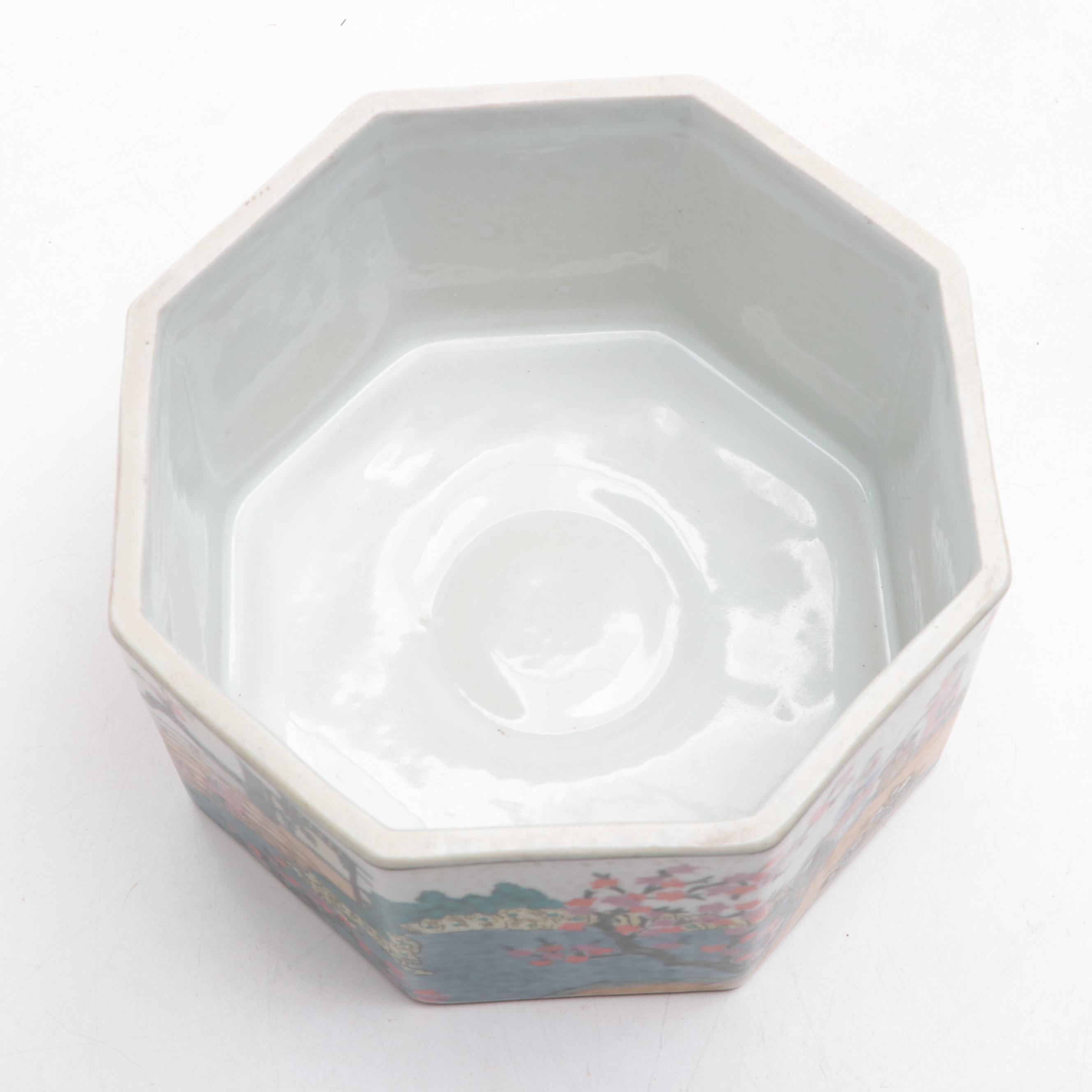 Gump's San Francisco Chinese Garden Scene Porcelain Octagonal Jar
